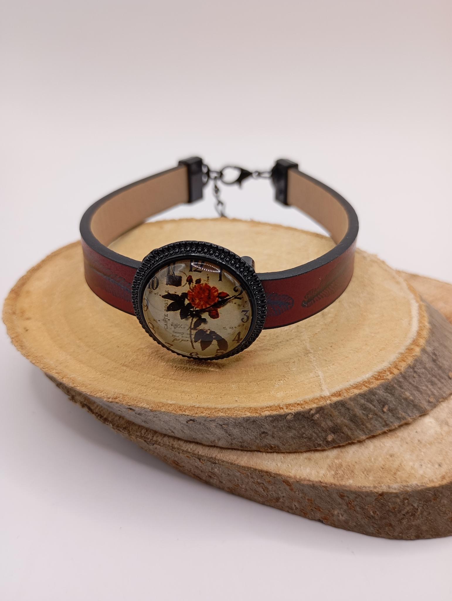 Bracelet simili cuir rouge /marron ajustable cabochon illustré fausse montre fleurs