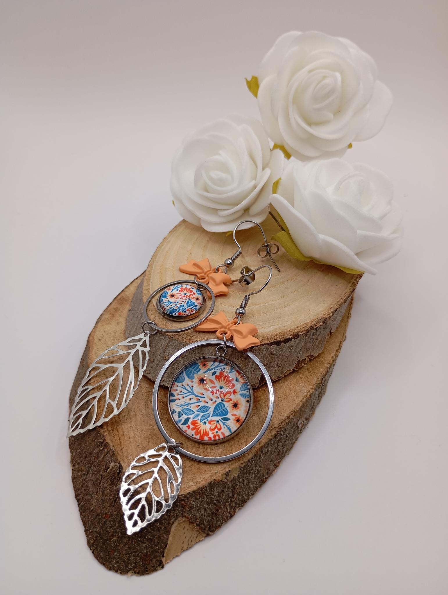 Boucles d'oreilles feuilles artistiques