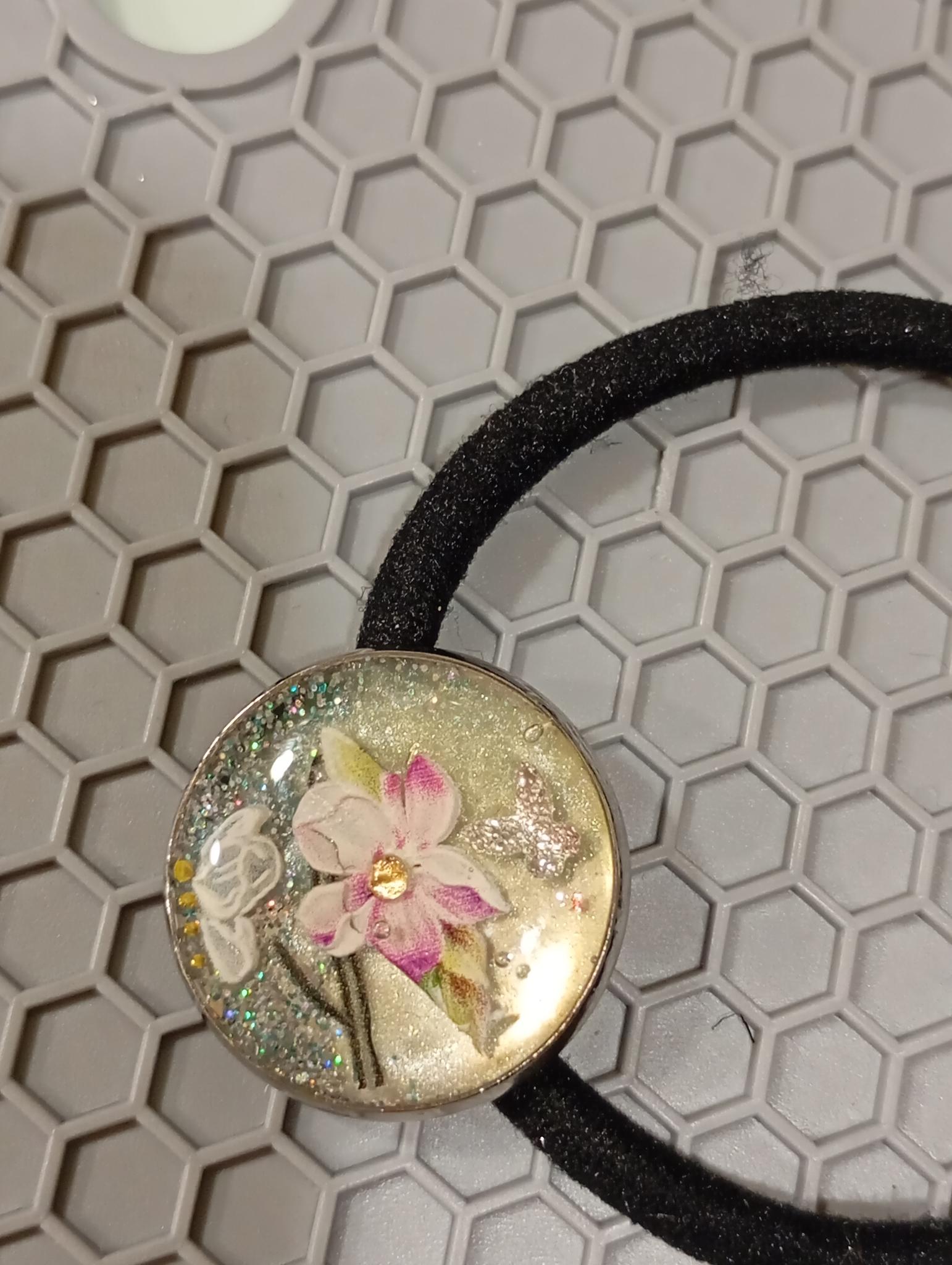 Élastique à cheveux avec fleur