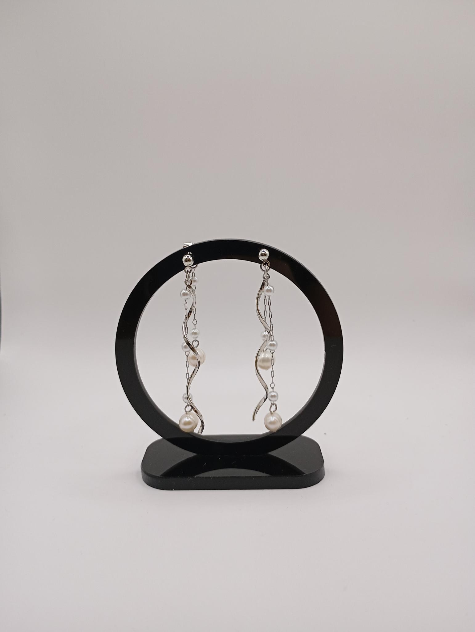 Boucles d'oreilles pendantes en perles