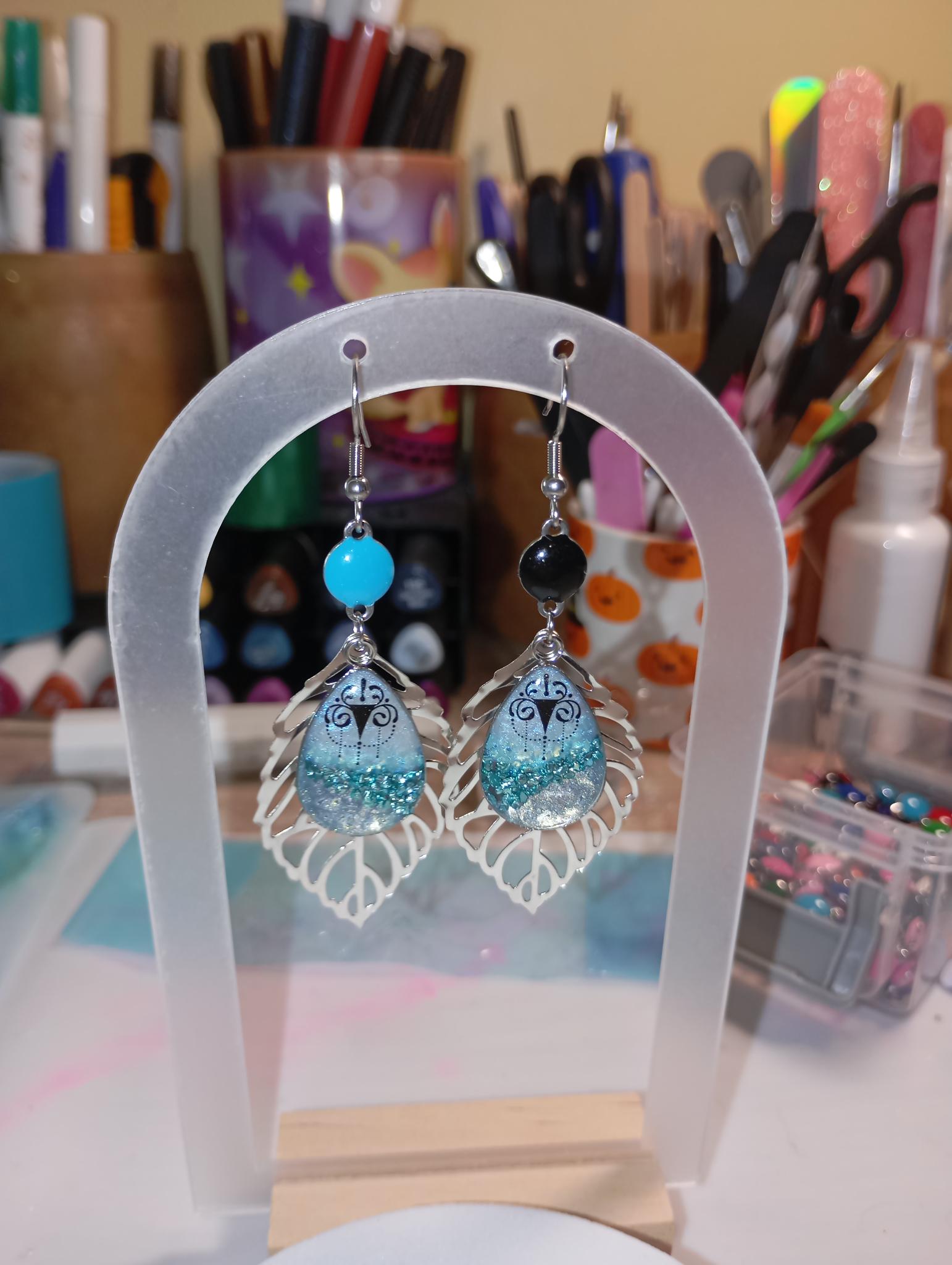 Boucles d'oreilles artisanales en forme de feuille