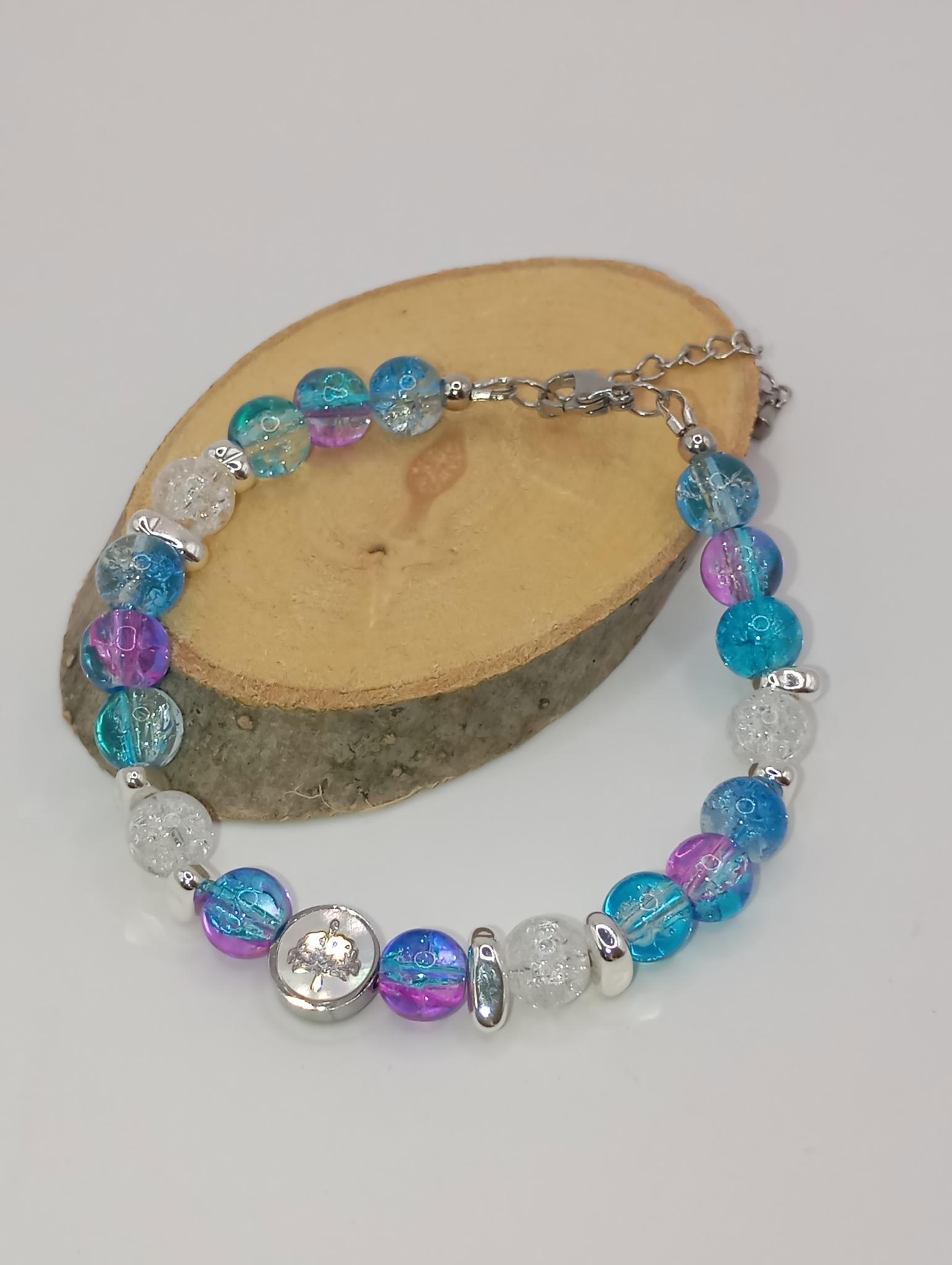 Bracelet en perles colorées et chips en hématite argenté