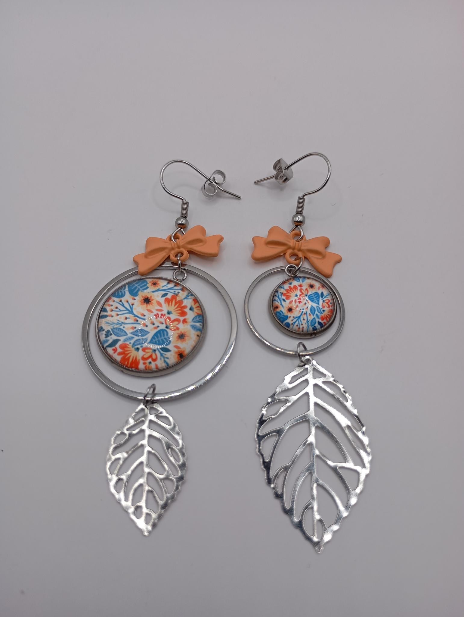 Boucles d'oreilles feuilles artistiques