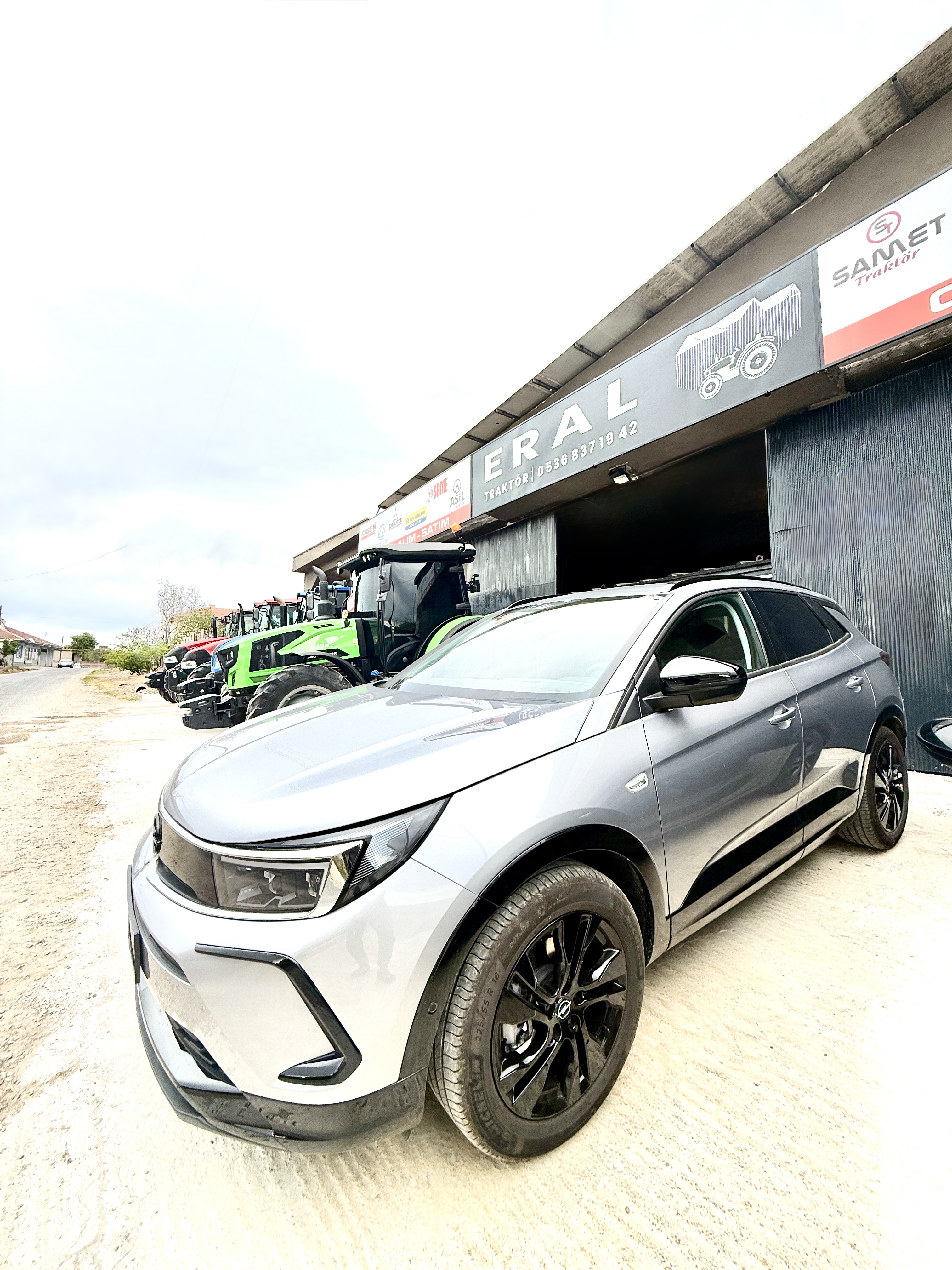 Opel Grandland 2024 - 1.2 Benzinli Otomatik Vites - 8500 KM - 1.750.000 TL