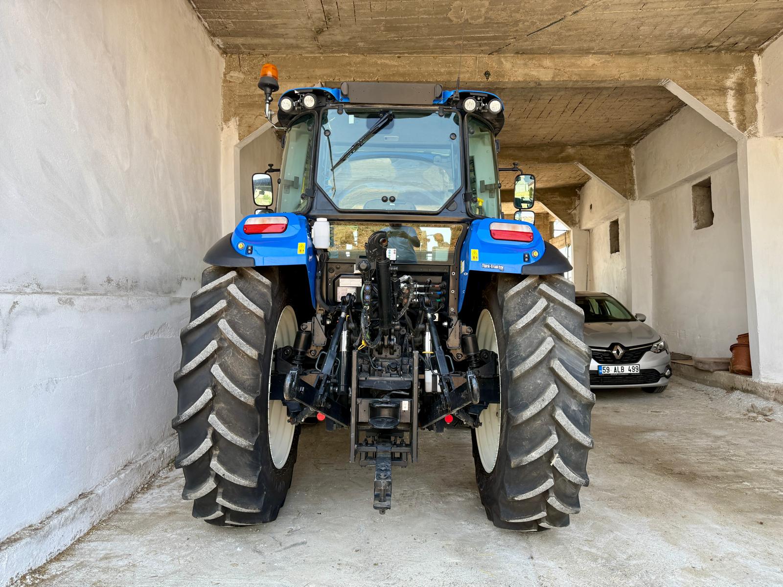 2024 New Holland T5.120 470 Saatte, Dualcommand Buçuklu Şanzuman -  3.000.000 TL 