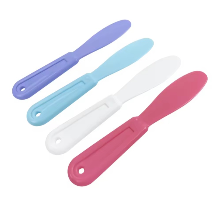 Plastic Spatula Set