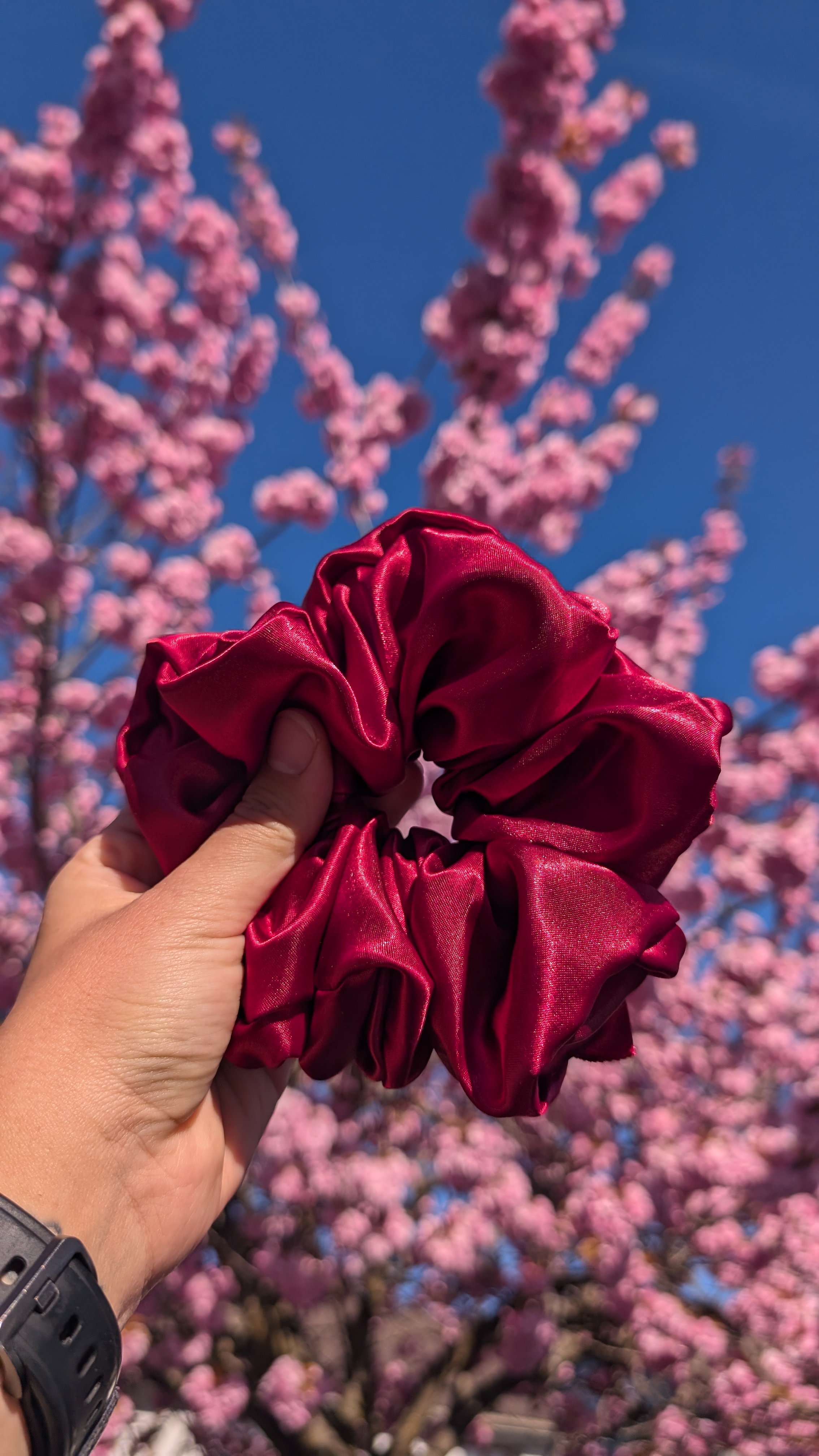 Scrunchie – Lidenskapelig Rød