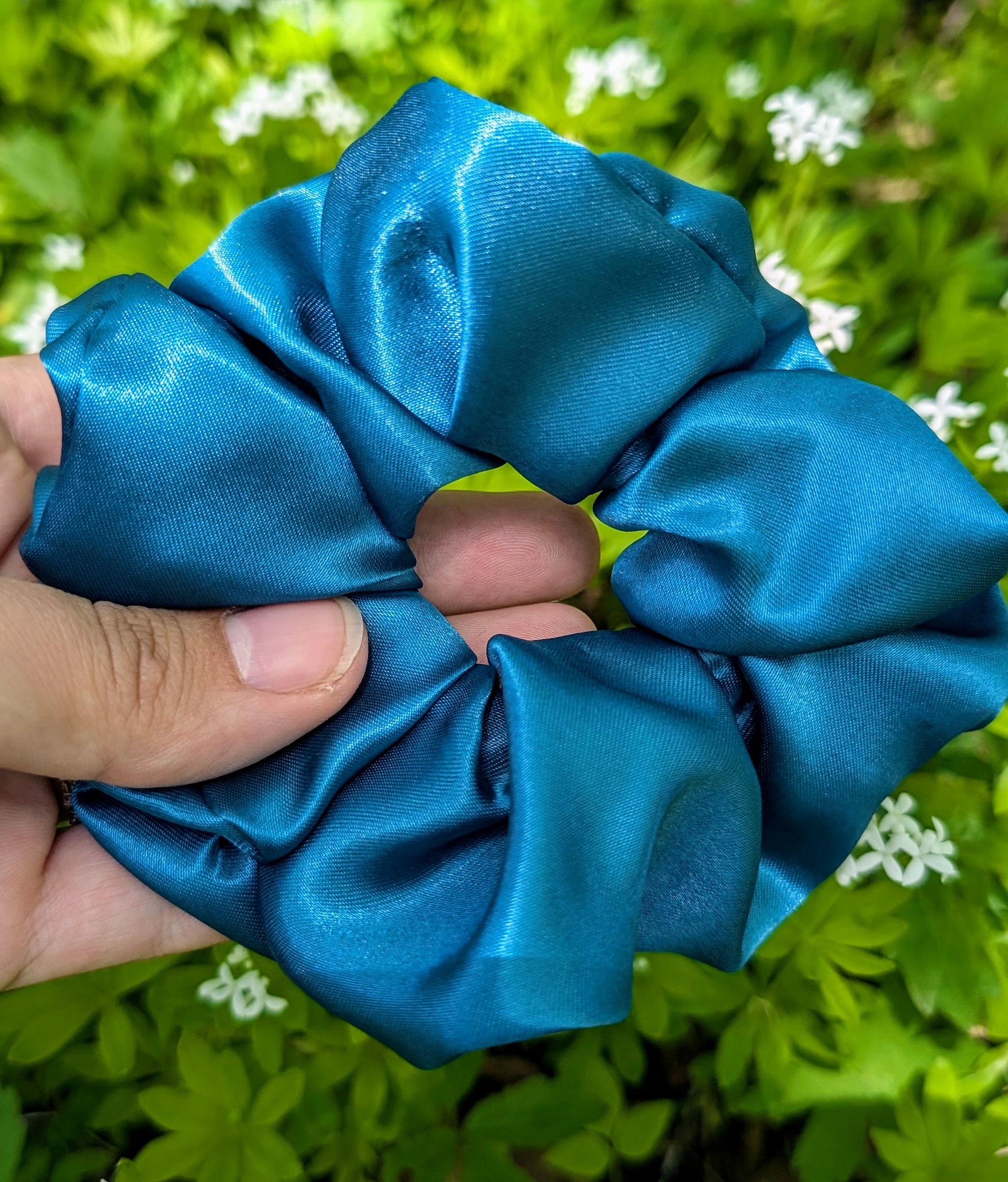 Scrunchie – Teal (mørk blågrønn)