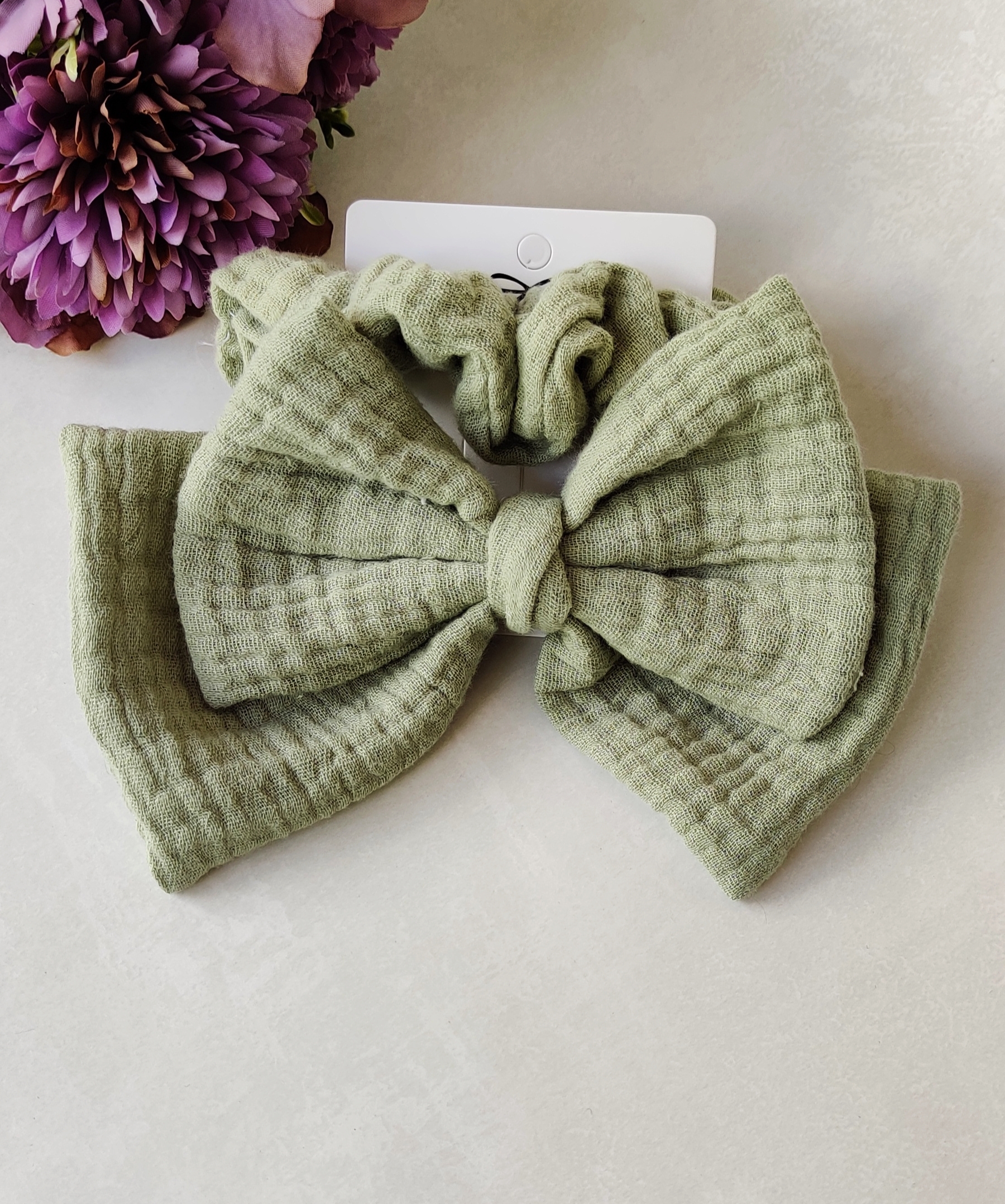 Sett: Hårstrikker i bomull og sløyfespenn