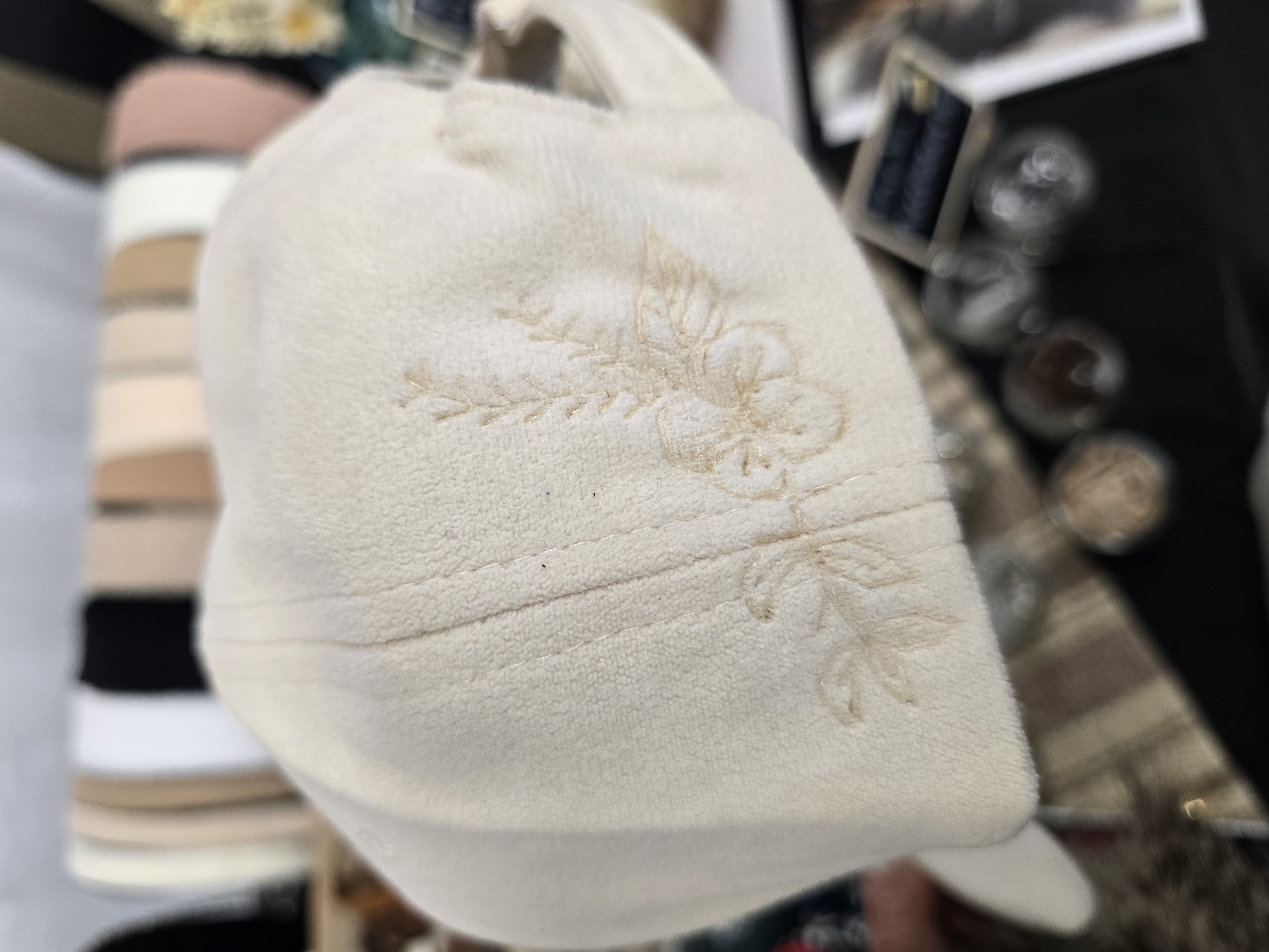 Floral burnded Ivory ball cap