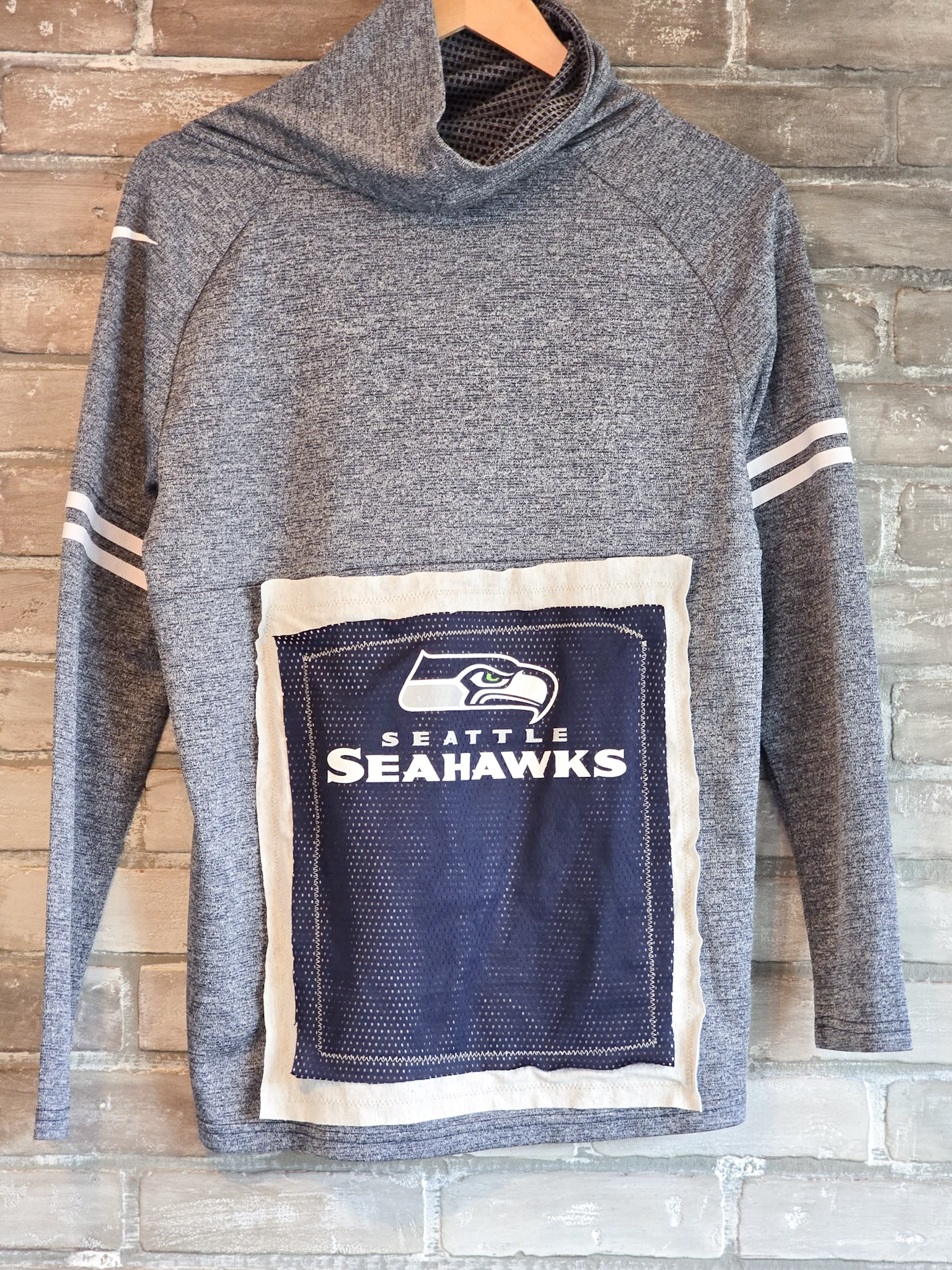 Seattle Seahawks Women's Pullover Hoodie