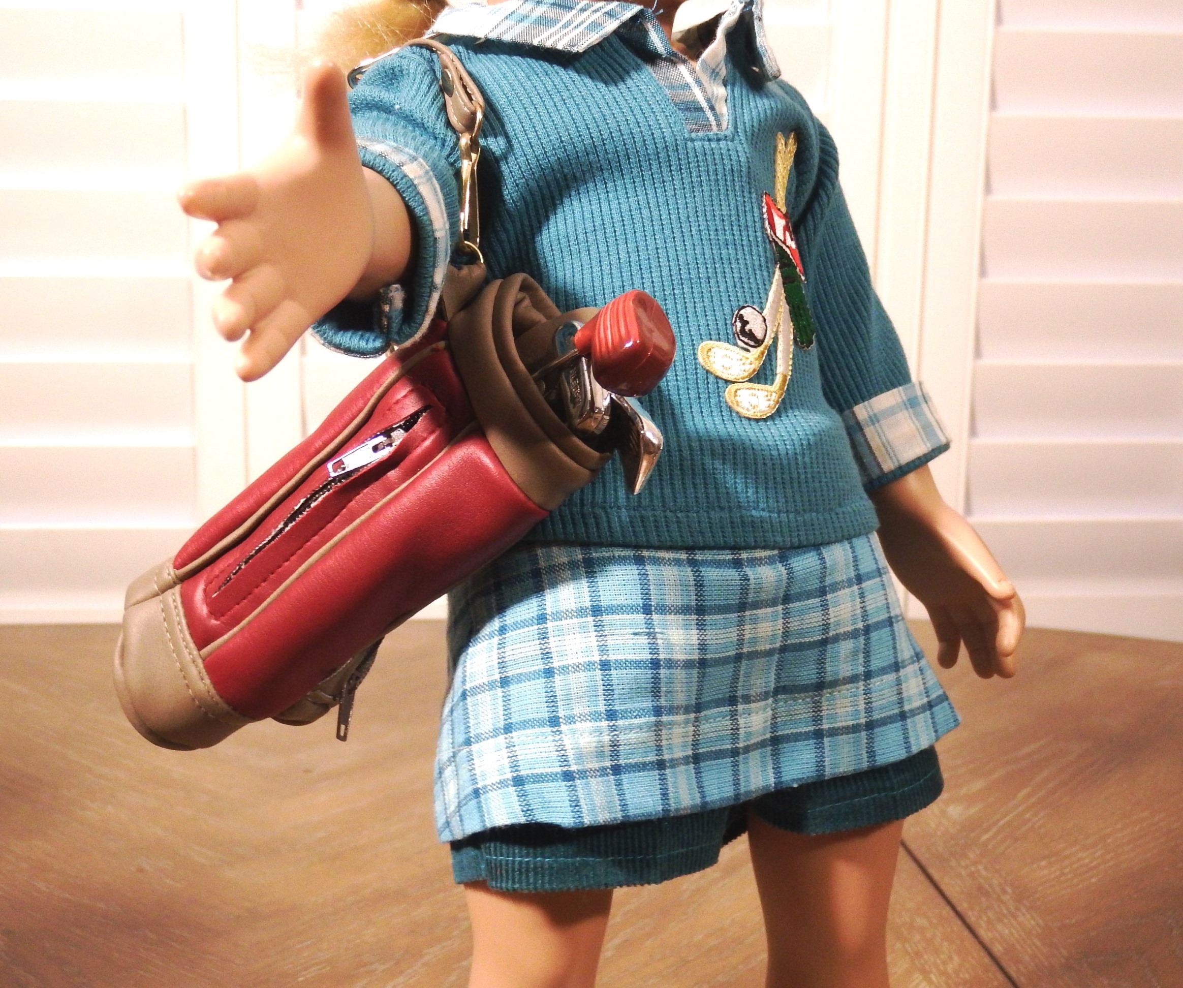TEAL GOLF SET COMPLETE WITH CLUBS