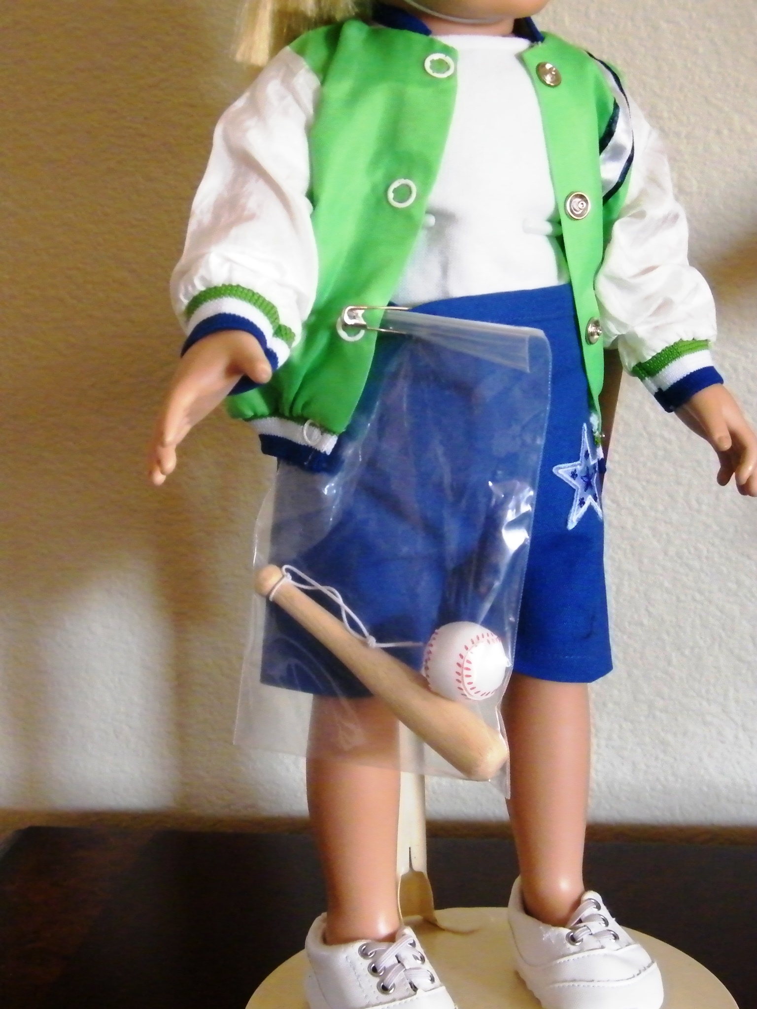 BLUE AND GREEN BASEBALL  COMPLETE SET 