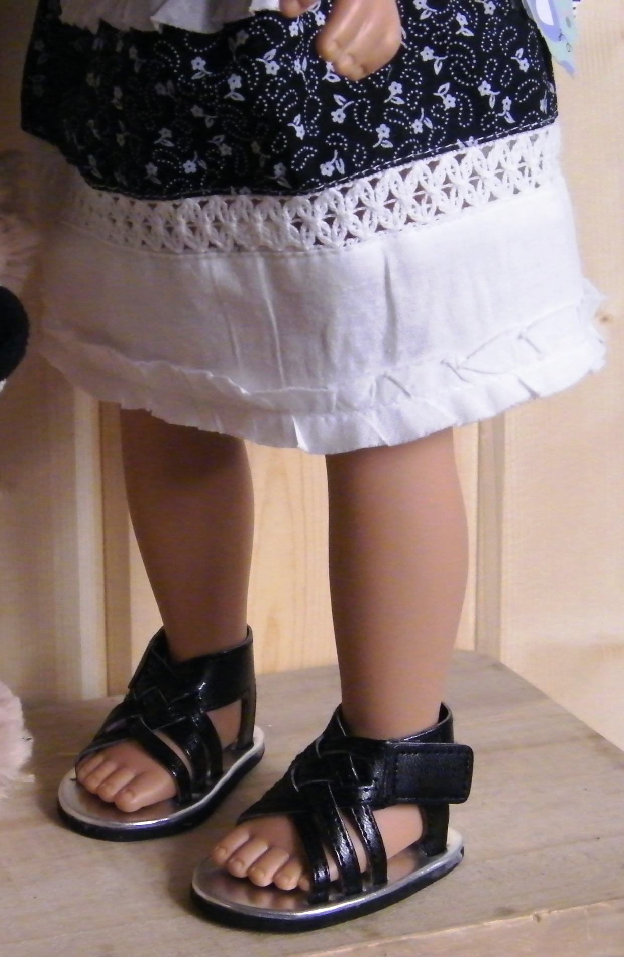 BLACK WHITE SUMMER  DRESS WITH HAT