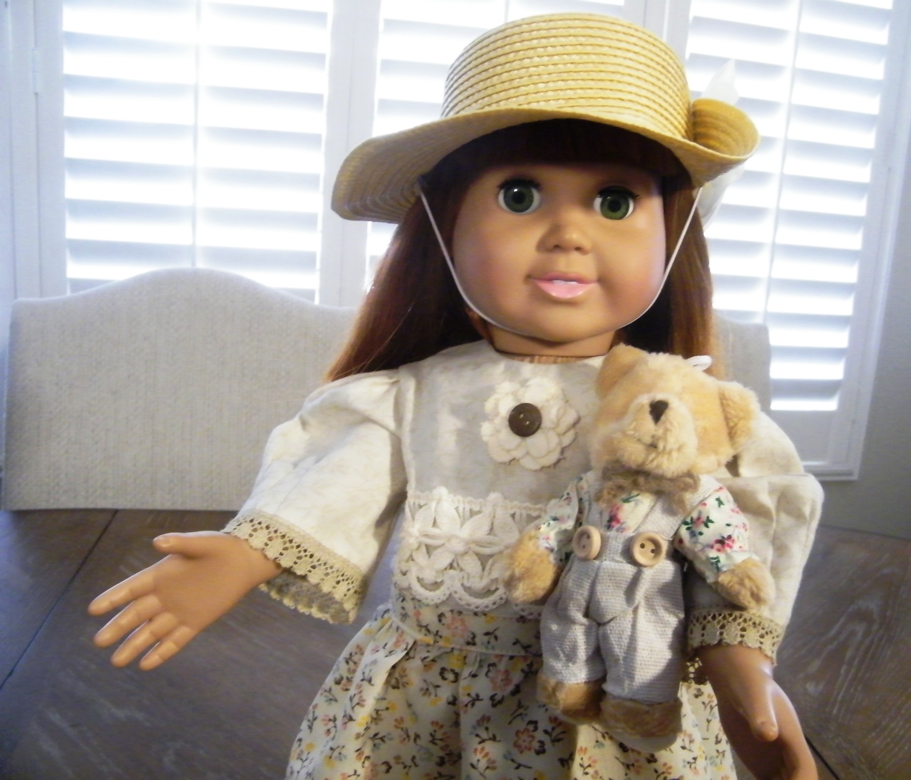BEIGE FLORAL SUMMER DRESS W/TEDDY BEAR