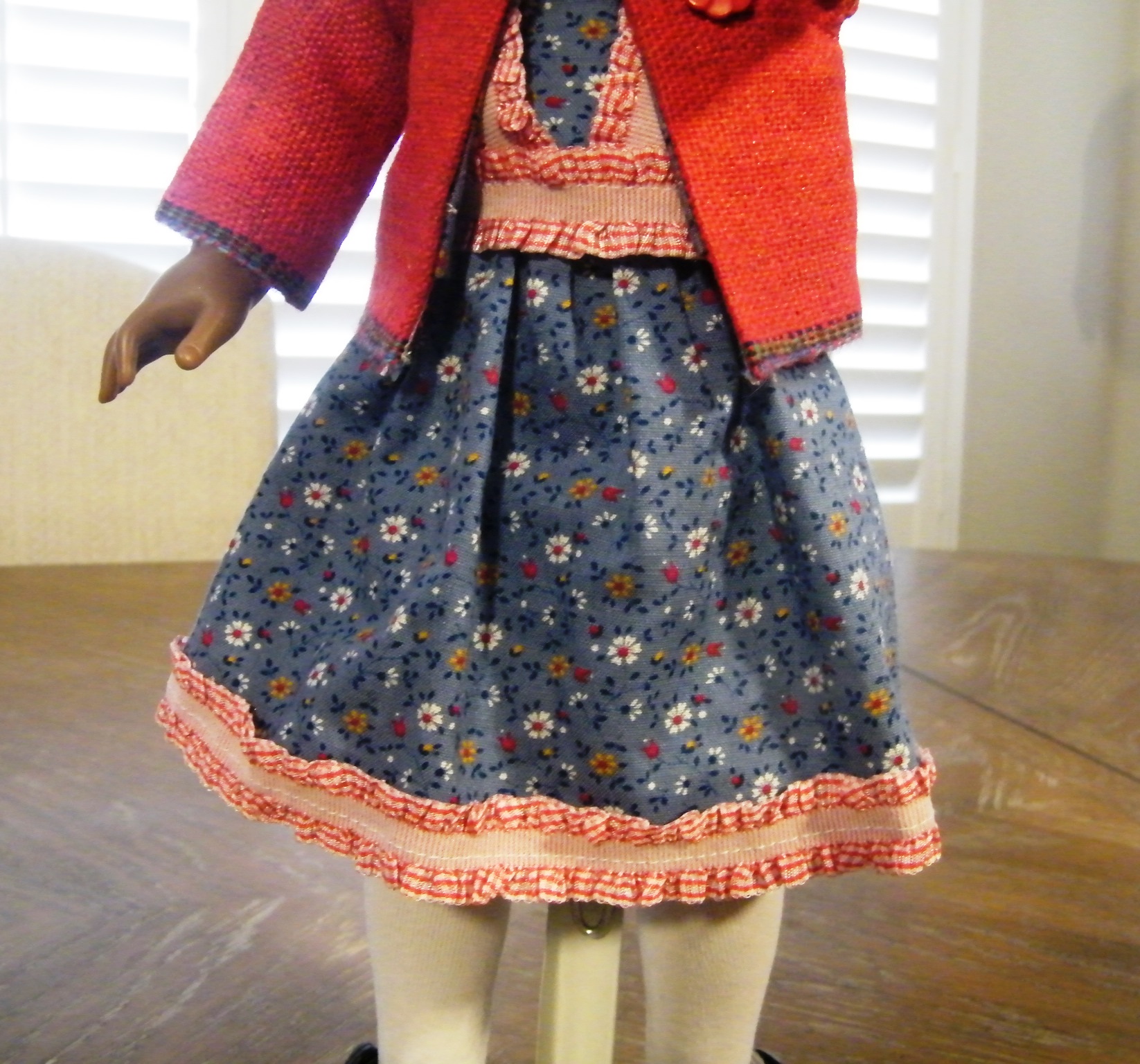 BLUE FLORAL SKIRT/BLOUSE COAT