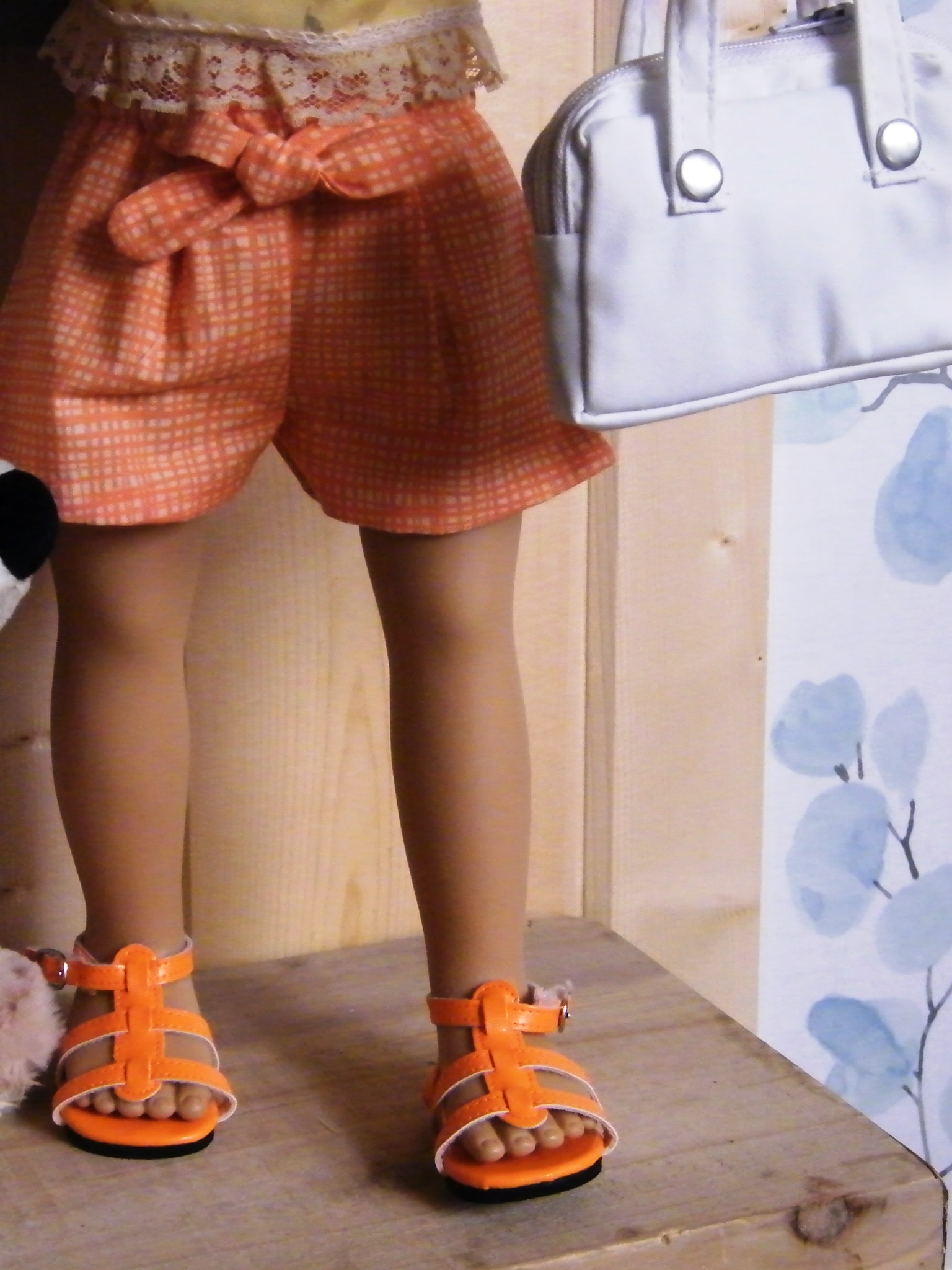 YELLOW ORANGE SHORT SET