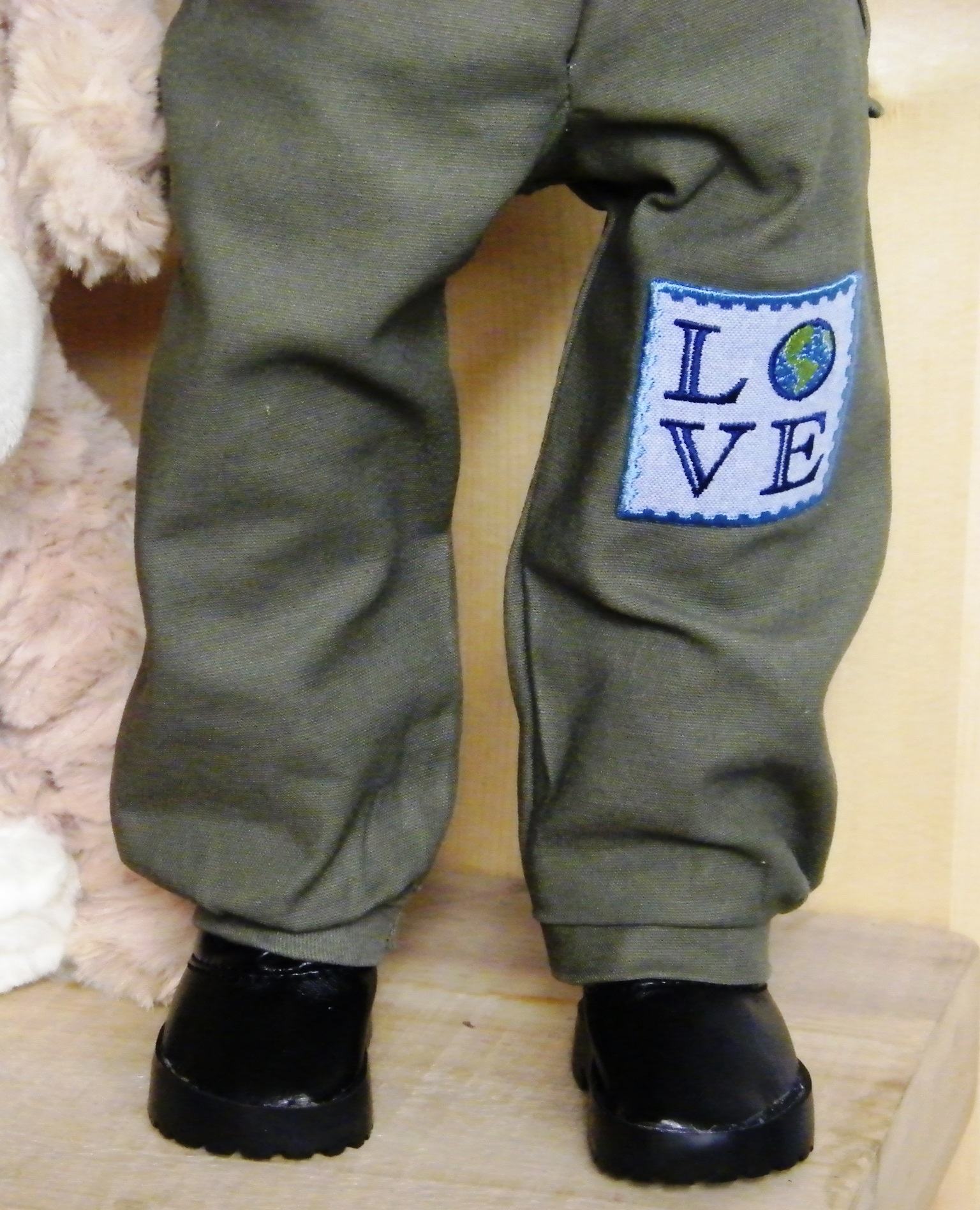 GREEN MILITARY OUTFIT