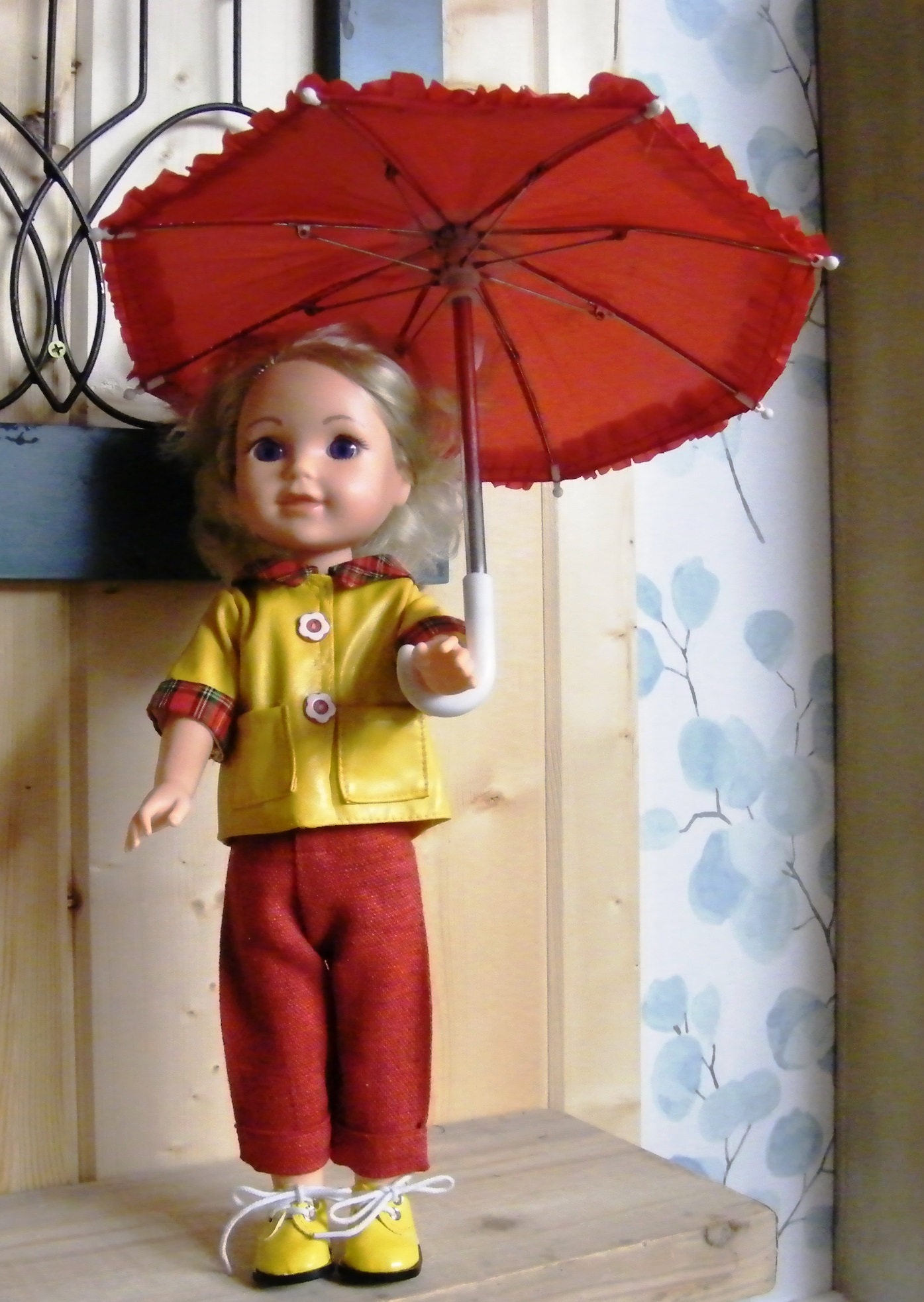 YELLOW RED RAIN SET