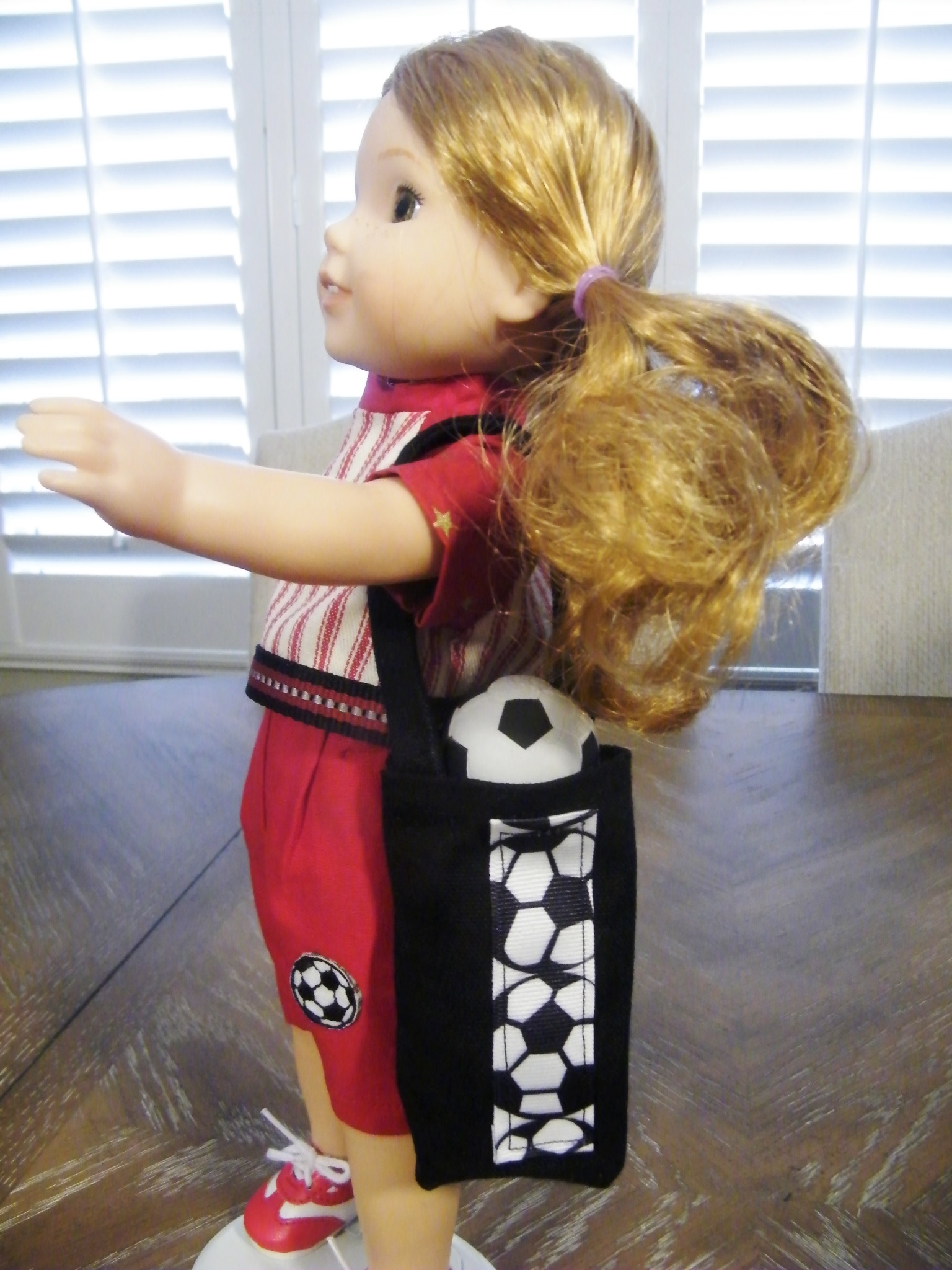 RED SOCCER SET