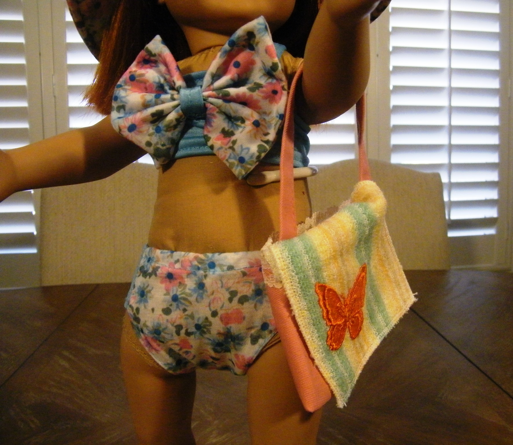 BLUE FLORAL SWIM SET