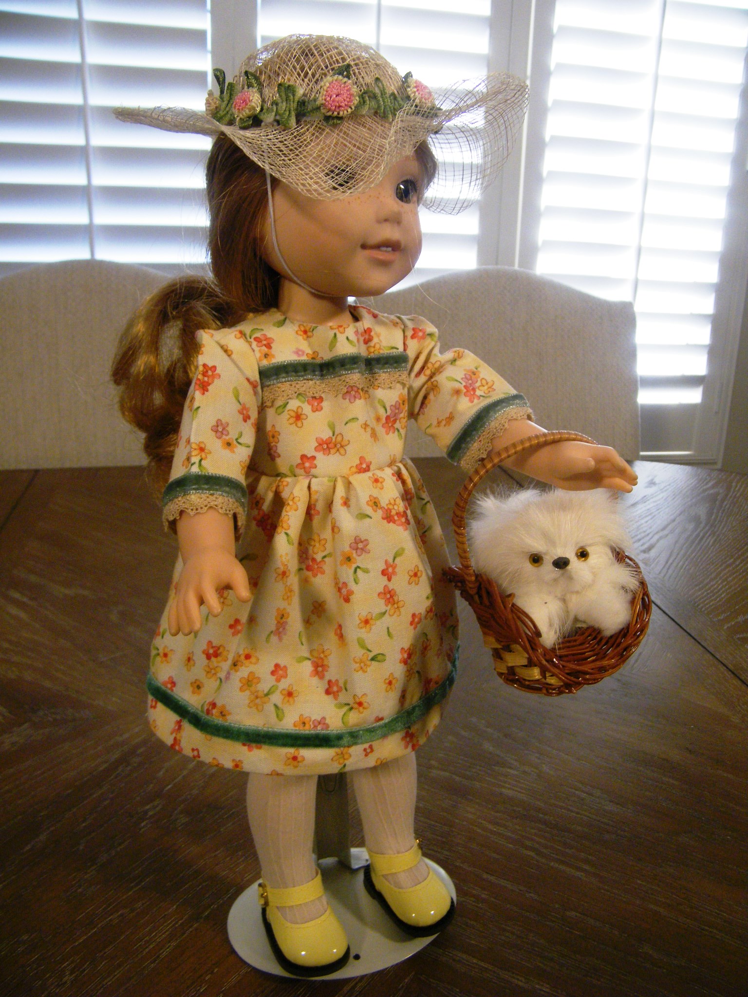 FLORAL SUMMER DRESS/PUPPY IN A  BASKET