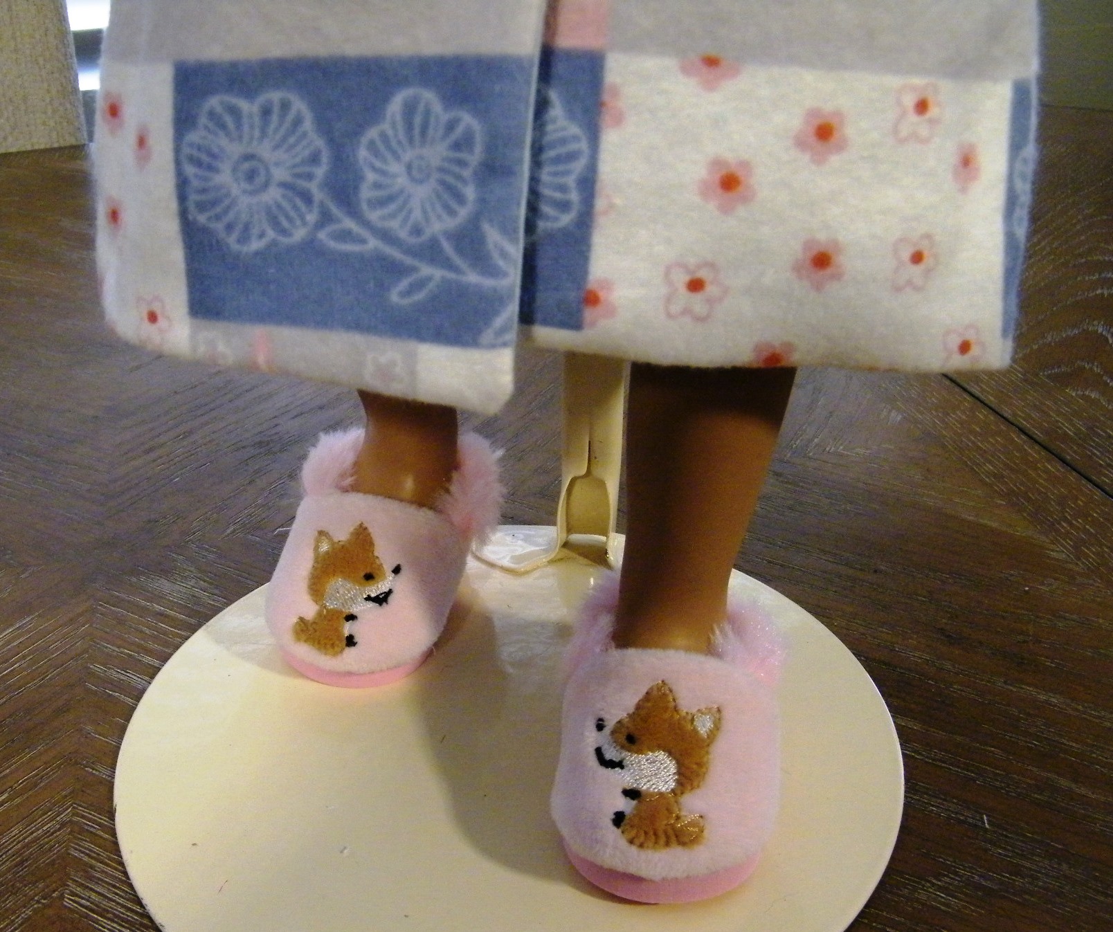 FOX AND FRIENDS BATHROBE AND PJ SET