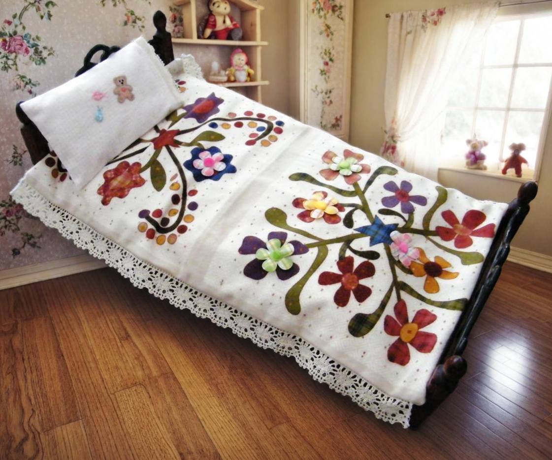 FLORAL BED COVER FOR 18 INCH DOLL BED W/MATTRESS