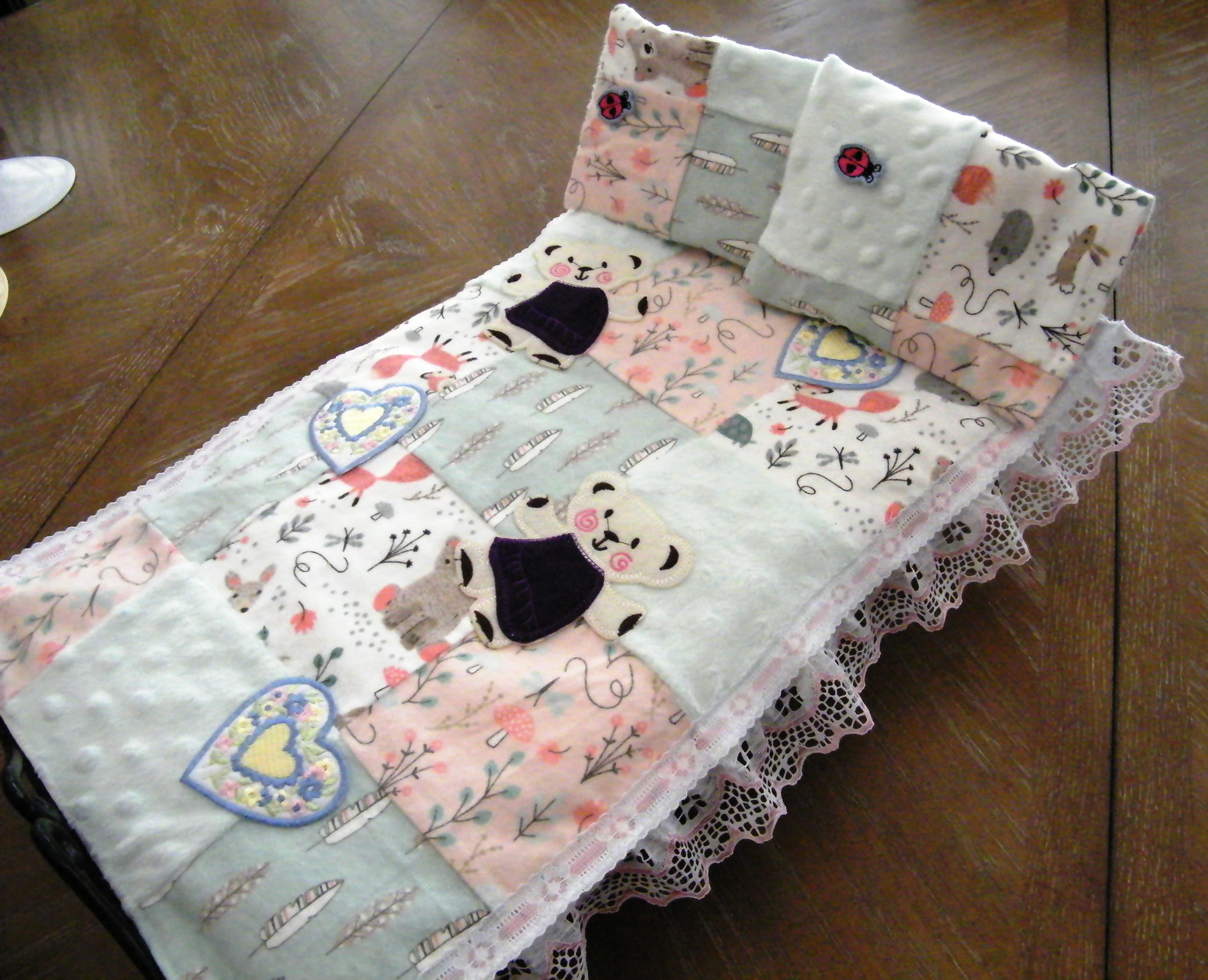 FOREST TEDDY BEARS HEARTS BEDDING SET
