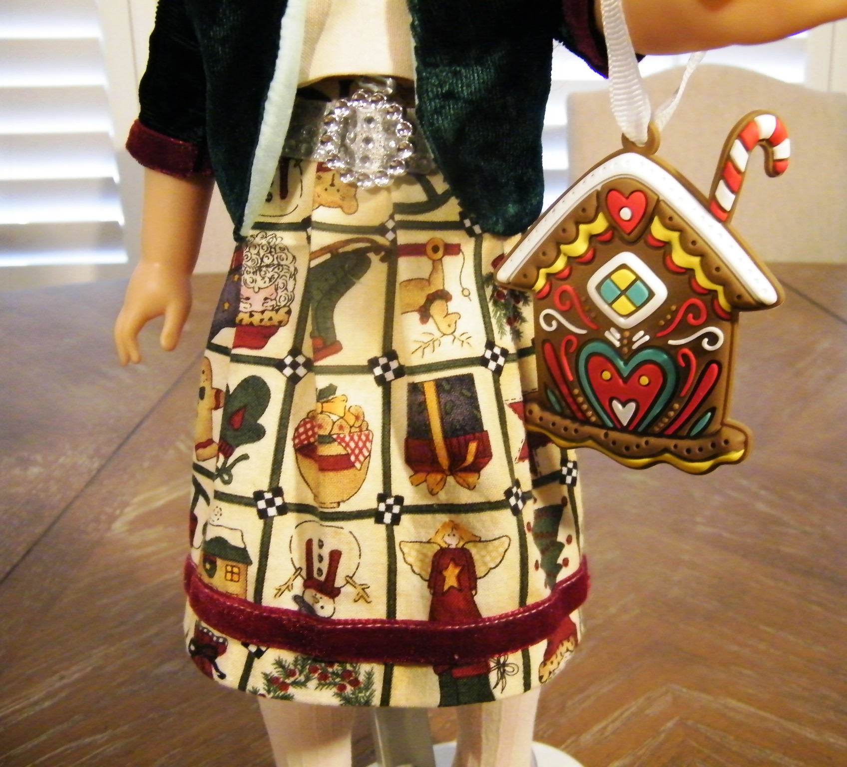 GREEN VELVET HOLIDAY SET