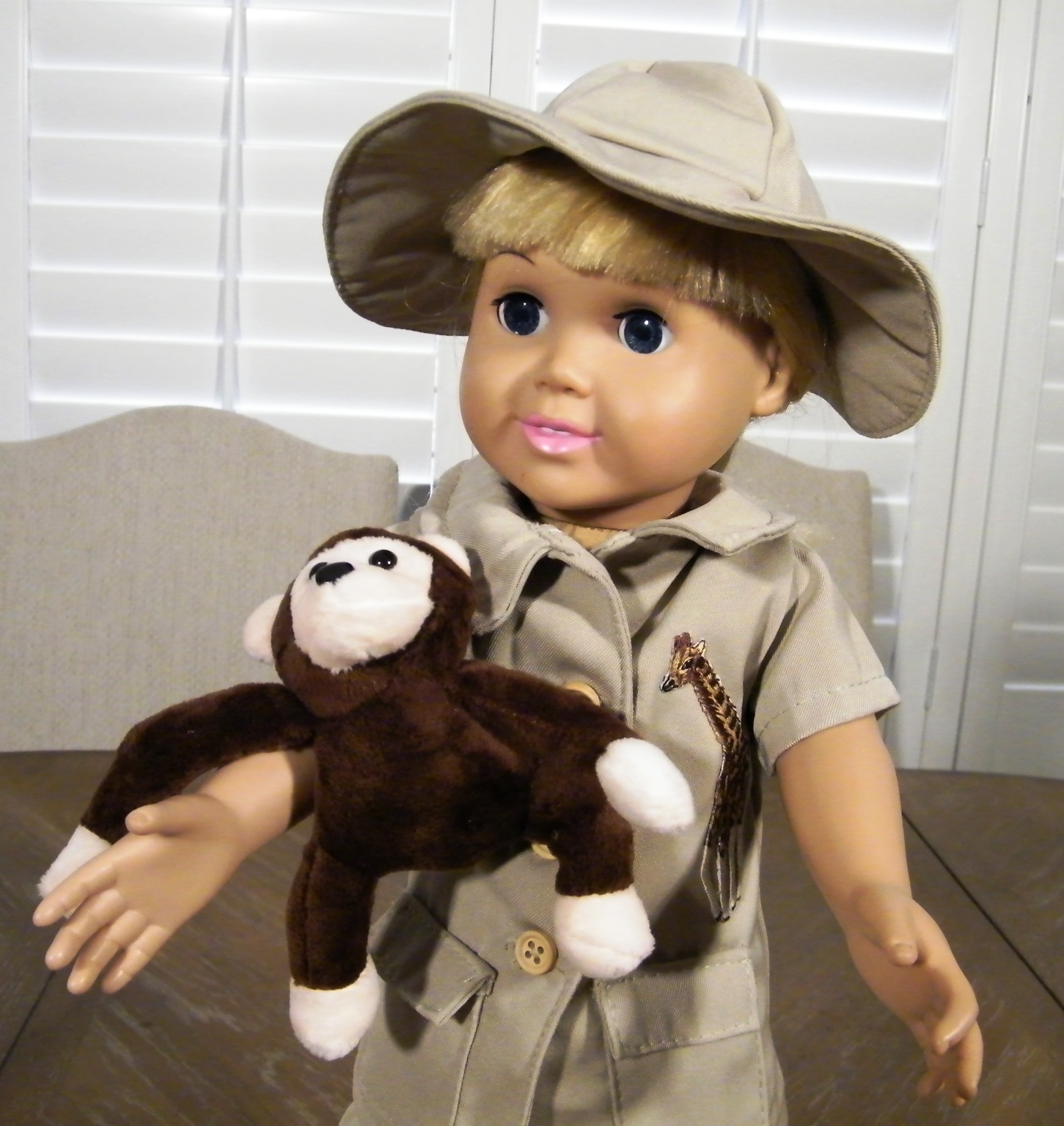 SAFARI EXPLORER