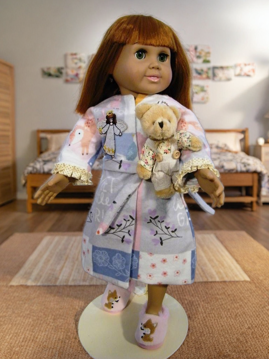 FOX AND FRIENDS BATHROBE AND PJ SET