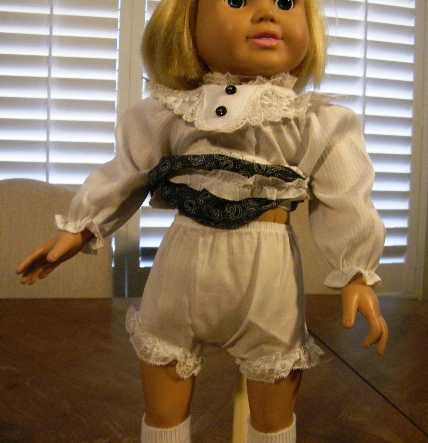 WALK IN THE PARK W/STUFFED TOY DOG 