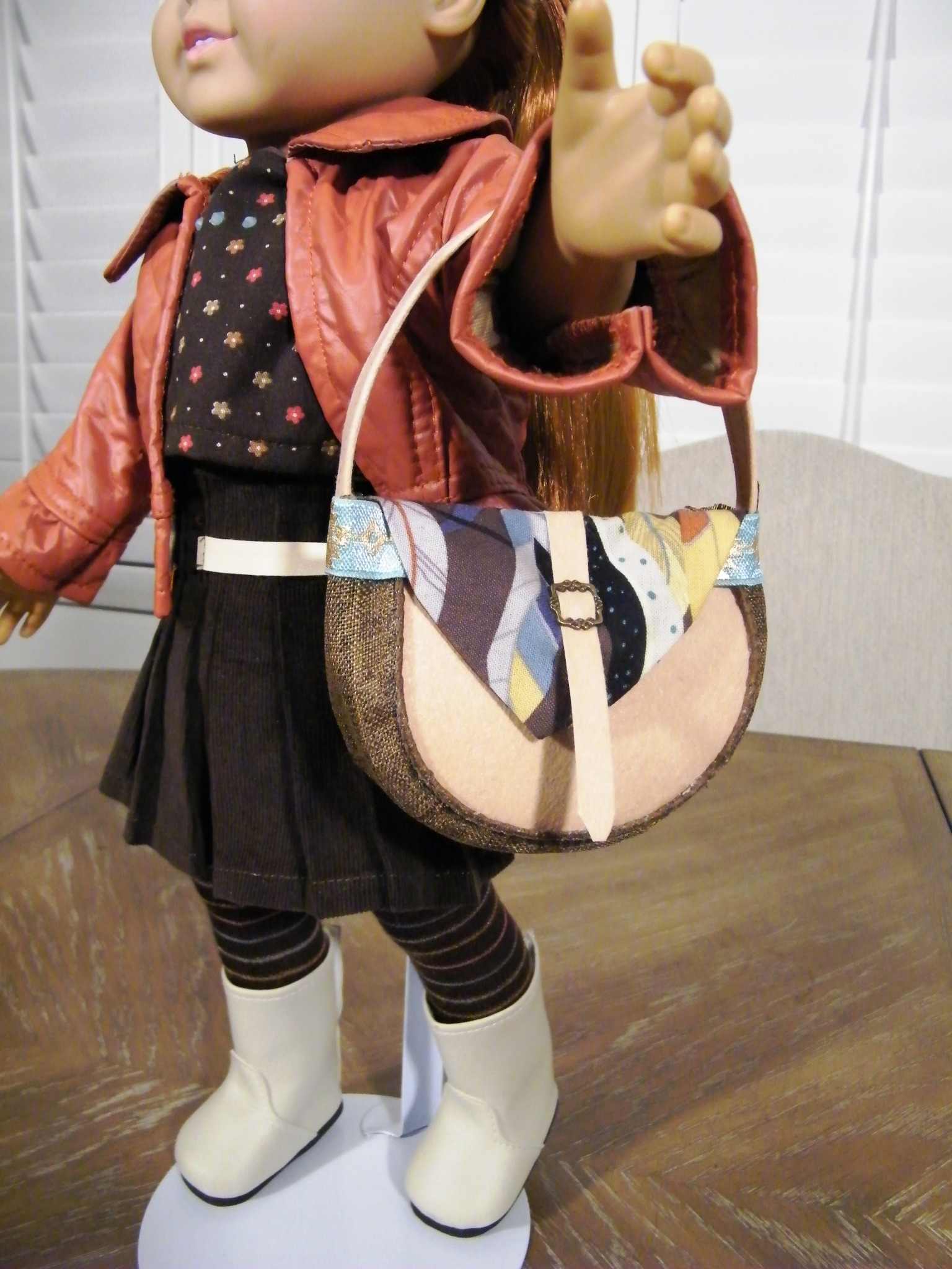 COUNTRY WESTERN SHOPPING