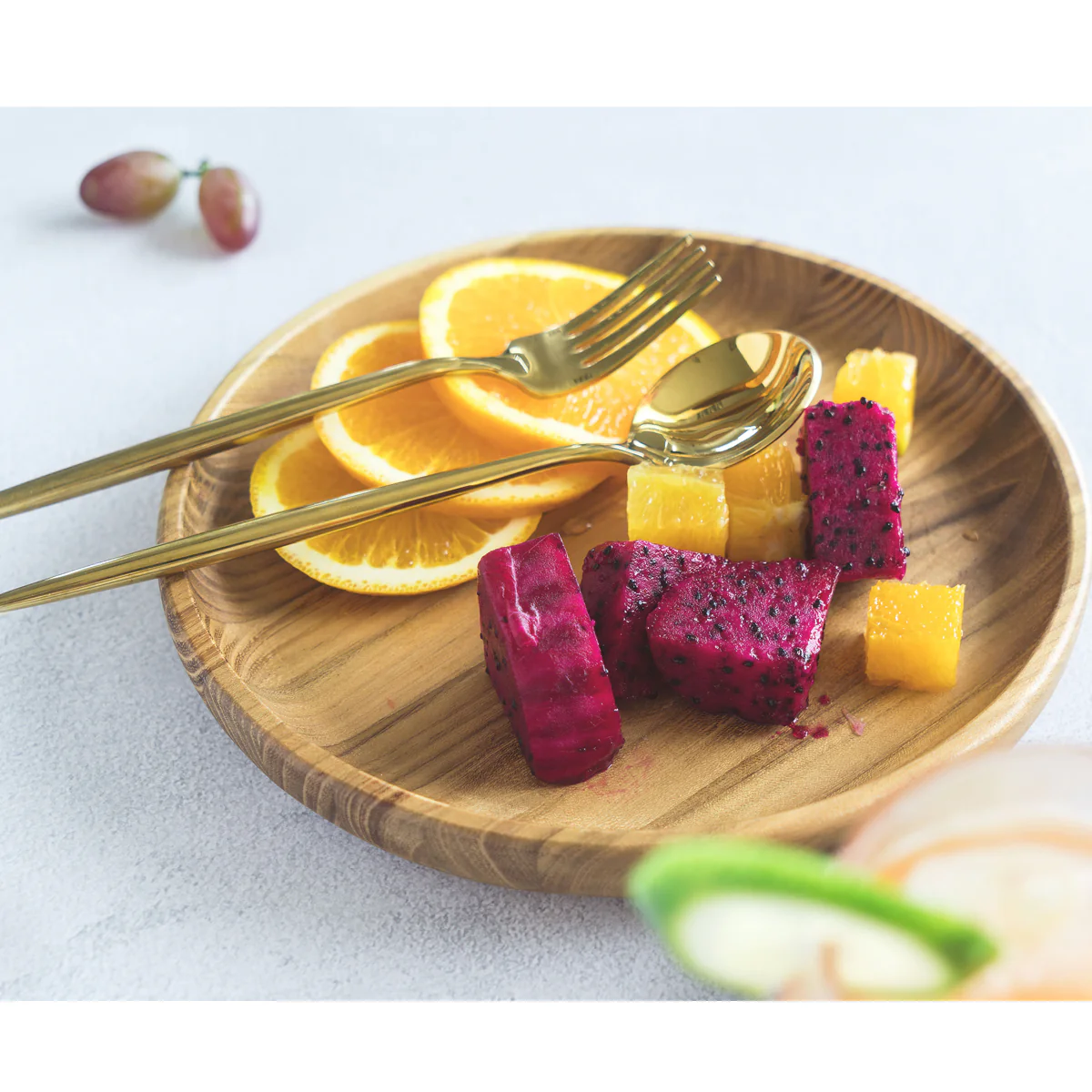 Round Wooden Tray Serving Platters for Tea Set Fruits Candies Food Home Decoration