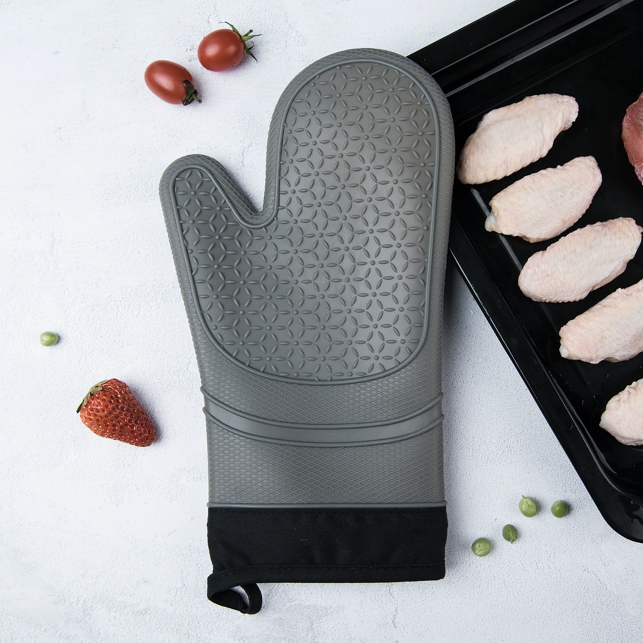 One Pair Silicone Oven Gloves with Mini Oven Gloves Brush, Pack of 3 (Gray)