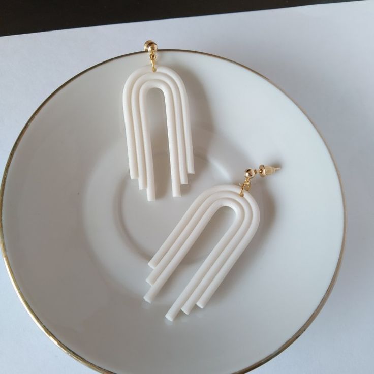 Elegant White Clay Earrings