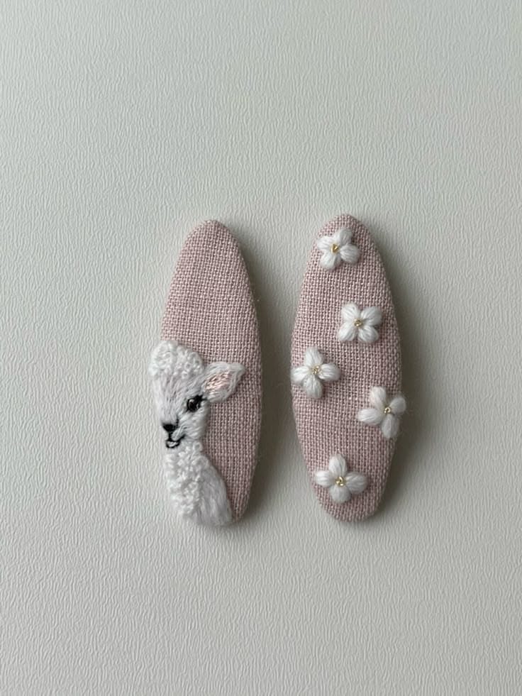 Embroidered Hair Clips Set