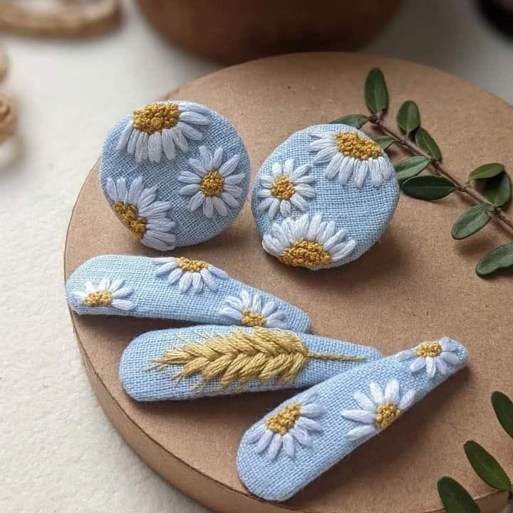 Hand-Embroidered Hair Clips and Earrings Set