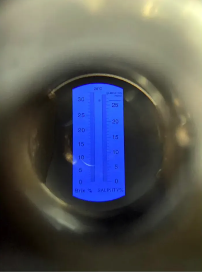 Refratômetro Manual Portátil Série Salinidade com ATC, Escala Salinidade 0 a 28% - RHS-28ATC