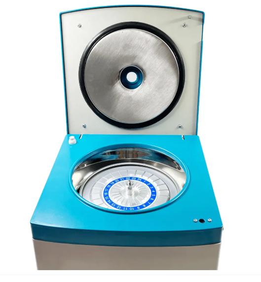 Centrífuga Analógica para Microhematócritos até 12000rpm CM-12000