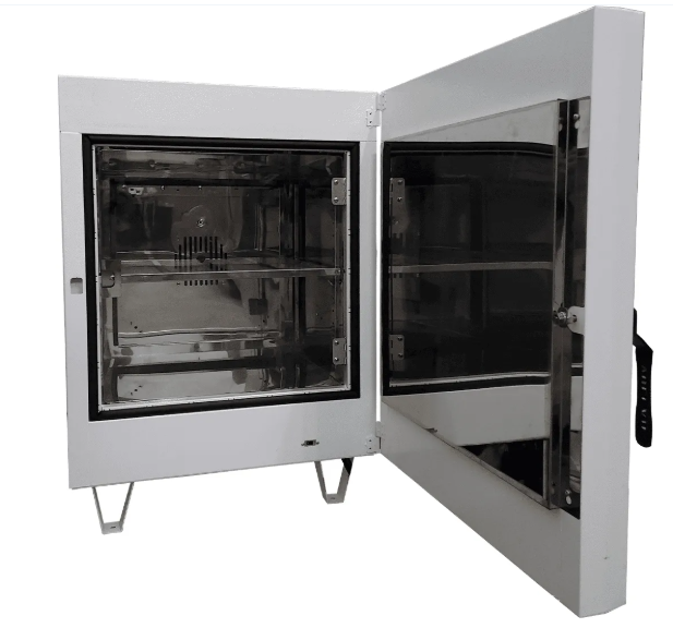 Estufa Digital para Cultura Bacteriológica - 32 Litros - ECB-32D-BI