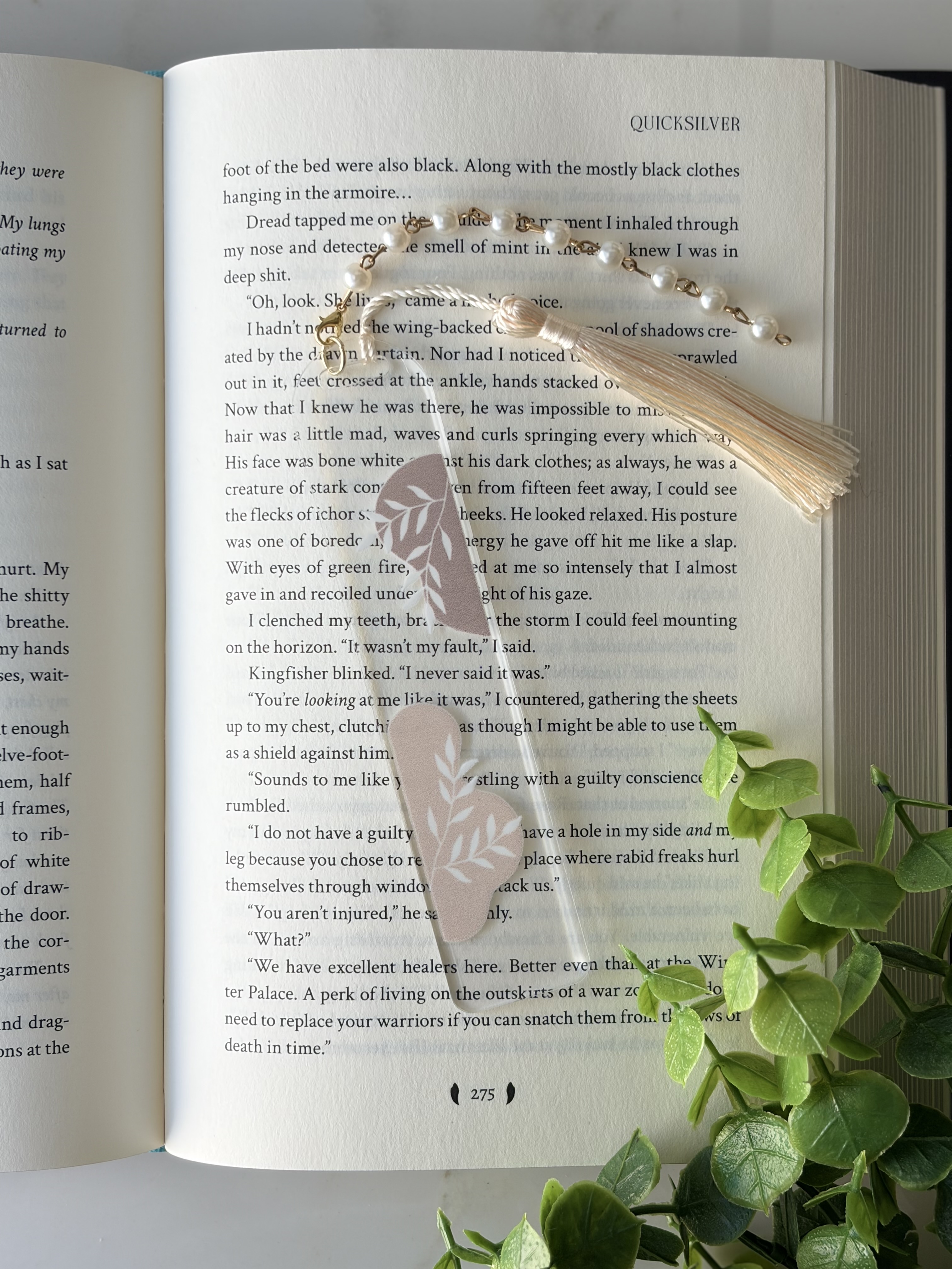 Elegant Leafy Bookmark 
