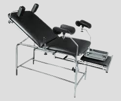 Table d’accouchement en chrome