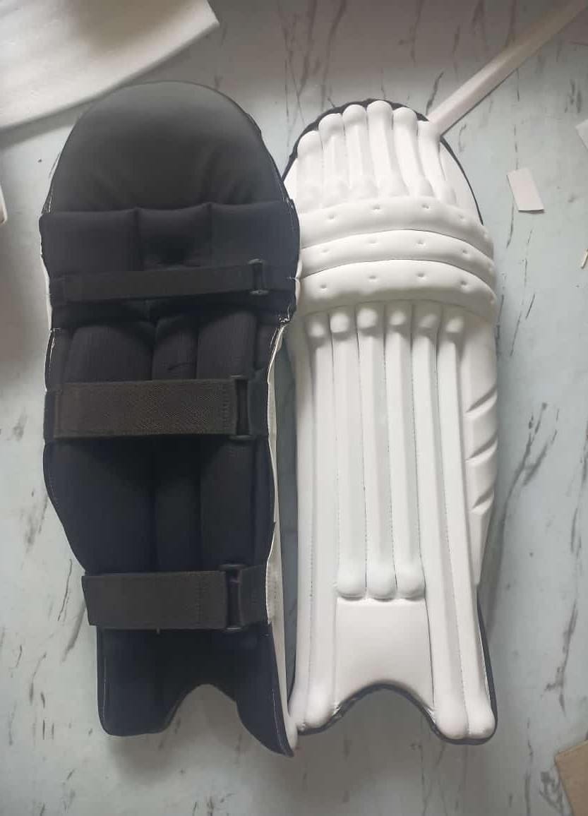 Rovers T-20 Blster Cricket Pads 