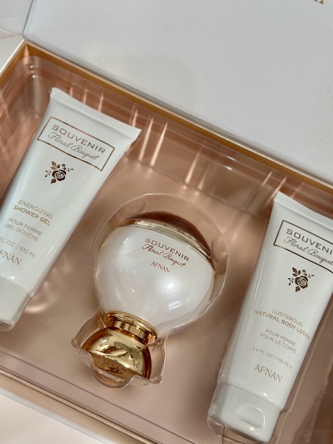 Kit: Souvenir Floral Bouquet 100ml + Gel de banho 100ml+ Hidratante 100ml