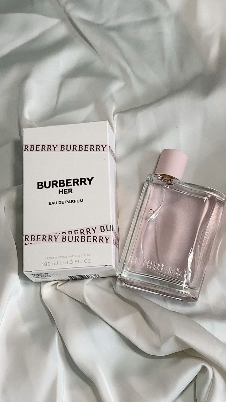 Kit: Burberry her edp 50ml + Hidratante 75ml