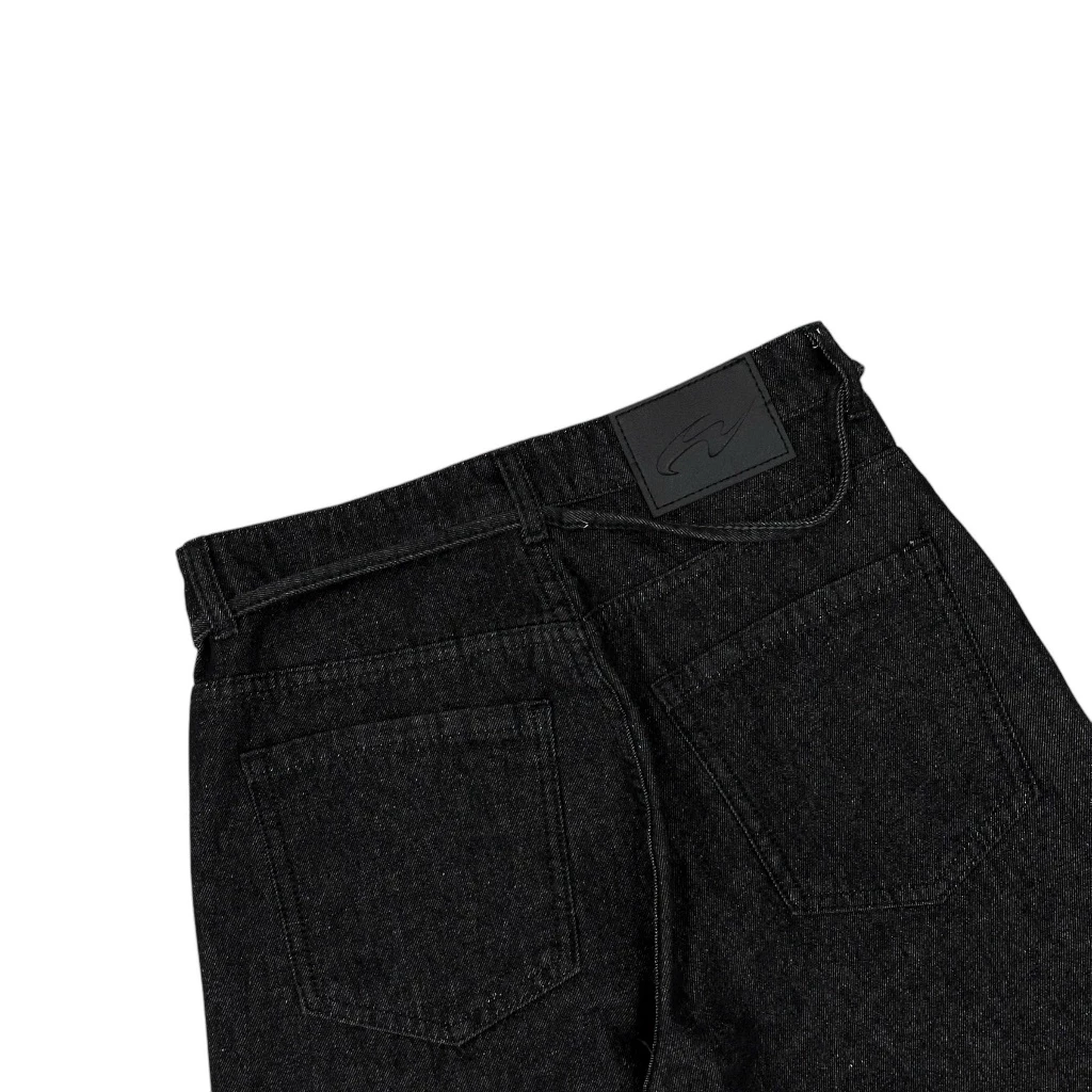 WHOSE Studio | Loose pleat jeans raw black