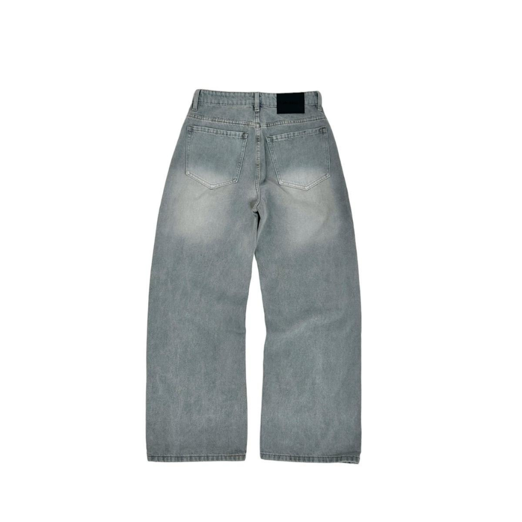 WHOSE Studio | Light smoke wash jeans ver 2
