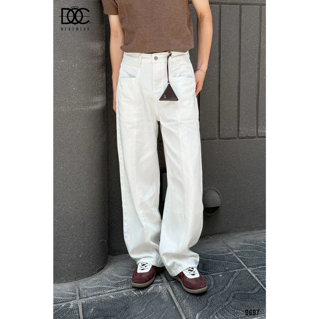 Độc Menswear | Quần jeans ống suông chỉ may nổi phủ giày